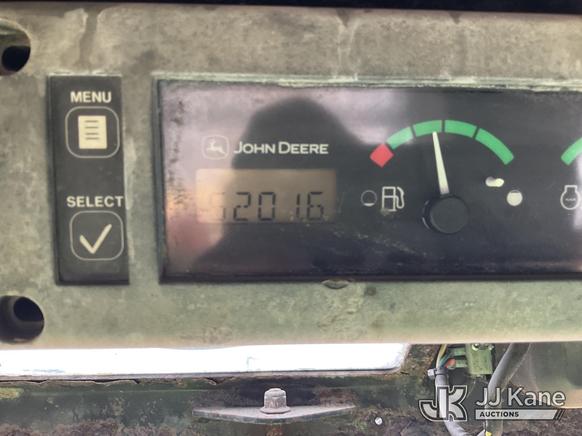 2005 John Deere 328