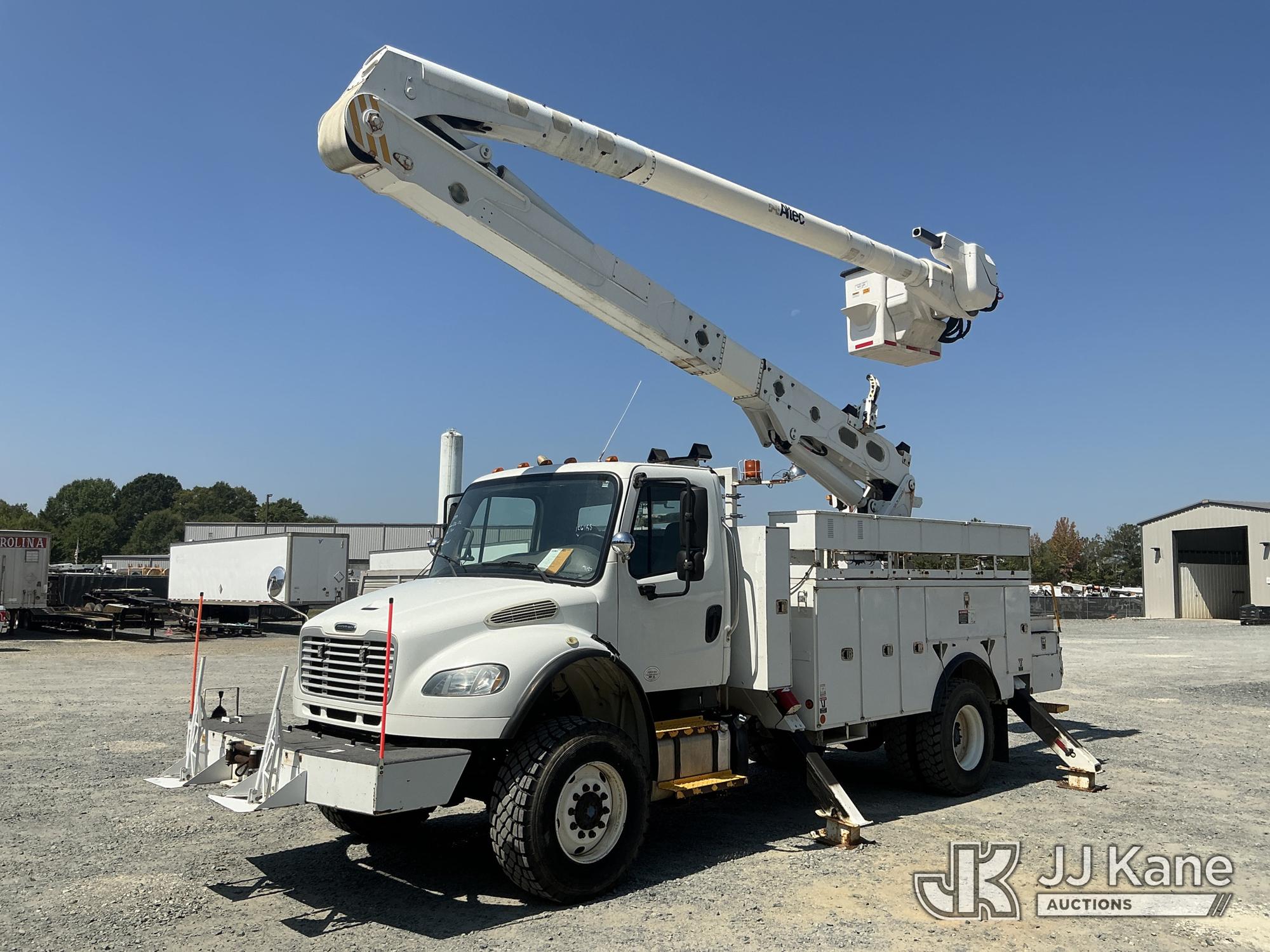 Photo of 2013 Freightliner M2 106 4x4