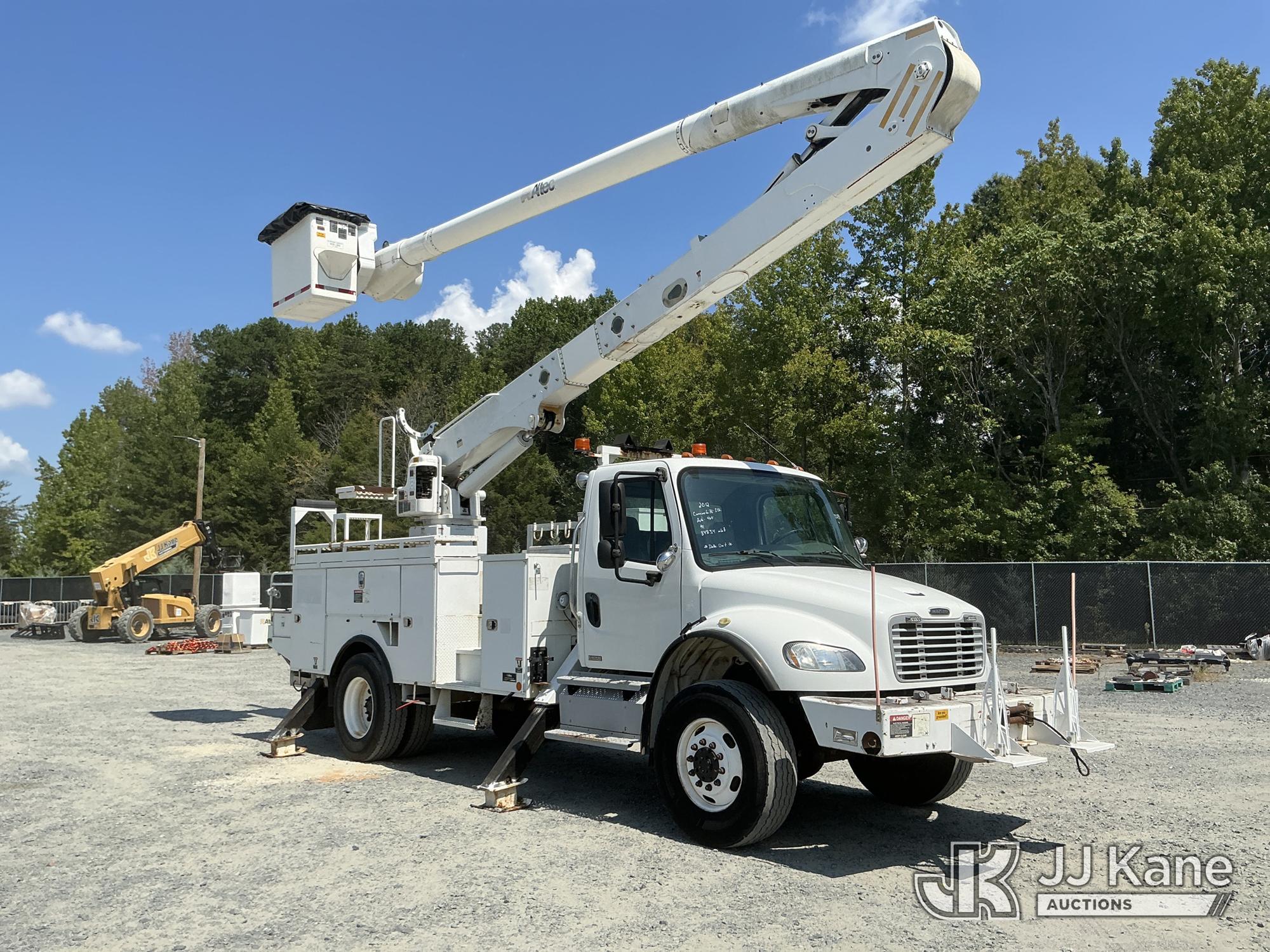 2012 Freightliner M2 106