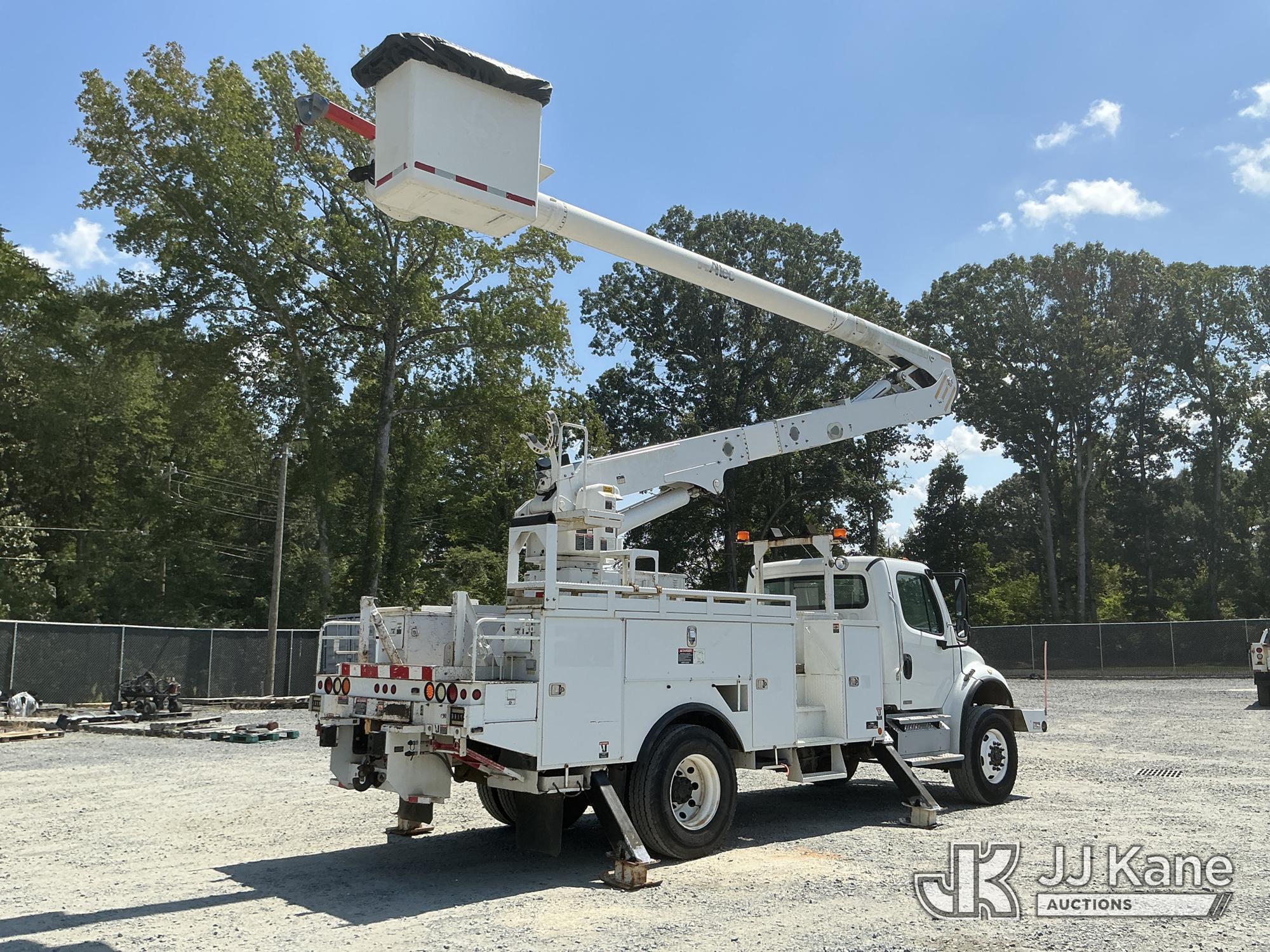 2012 Freightliner M2 106