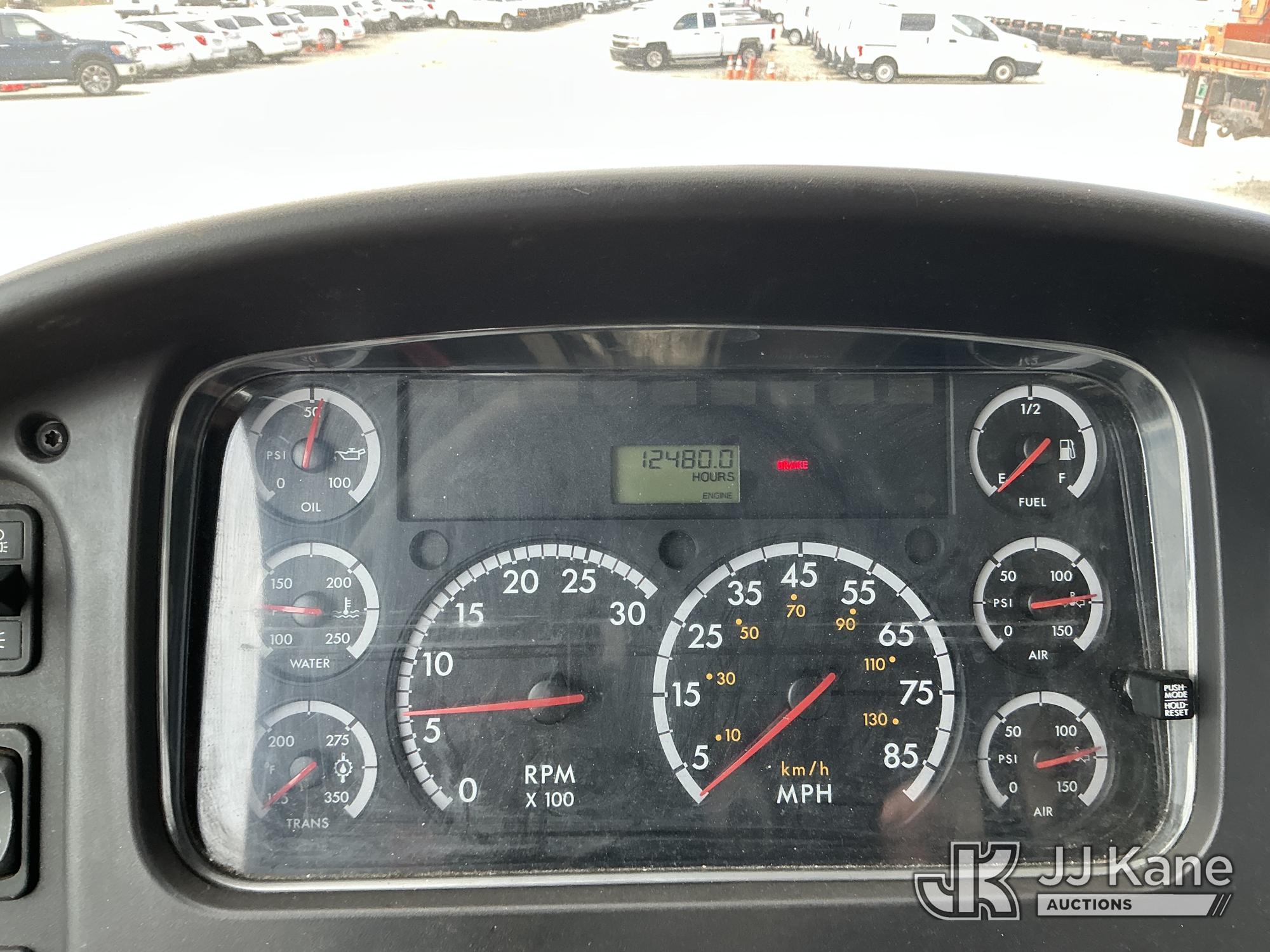 2007 Freightliner M2 106