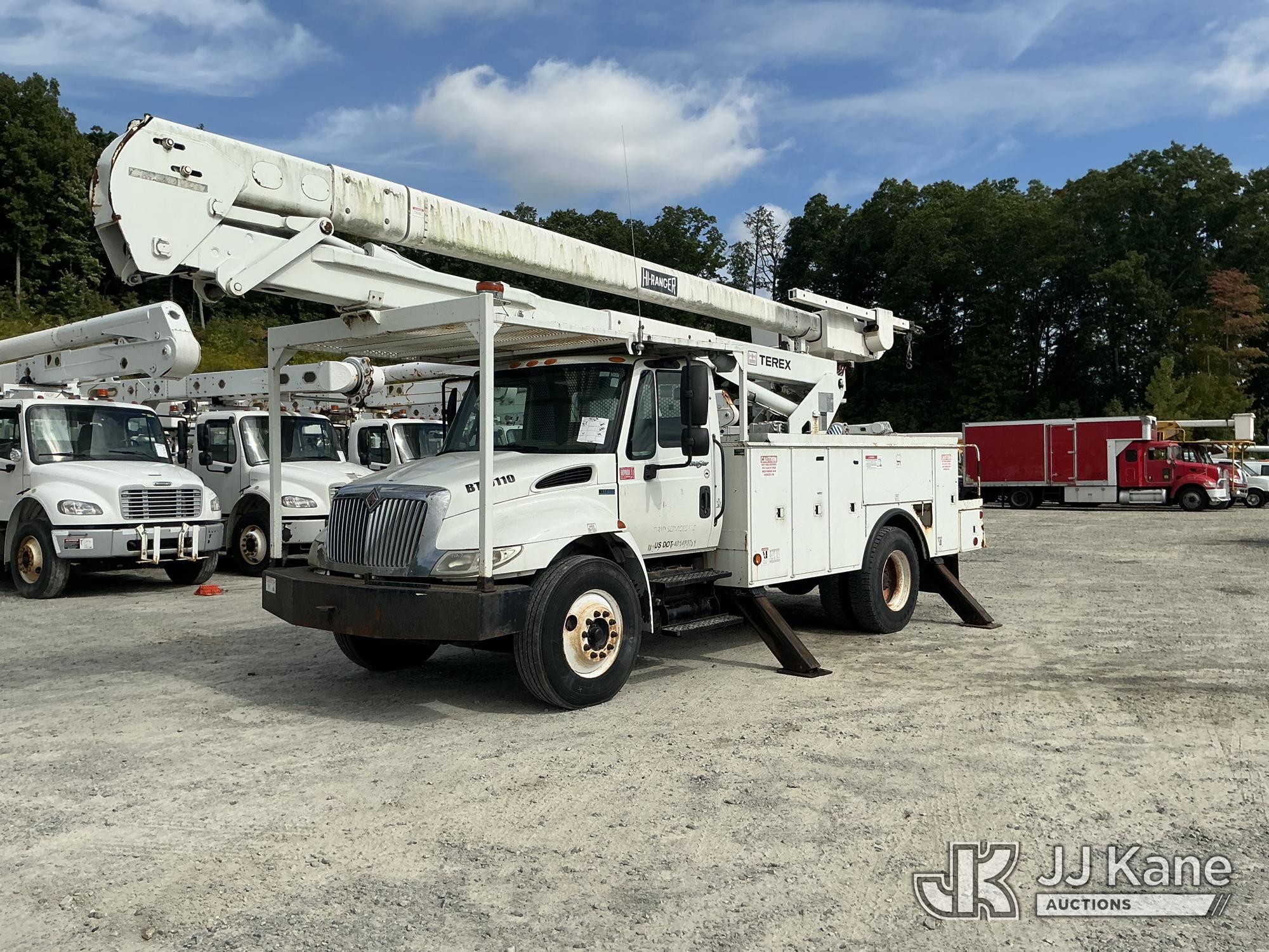 Photo of 2012 International DuraStar 4300