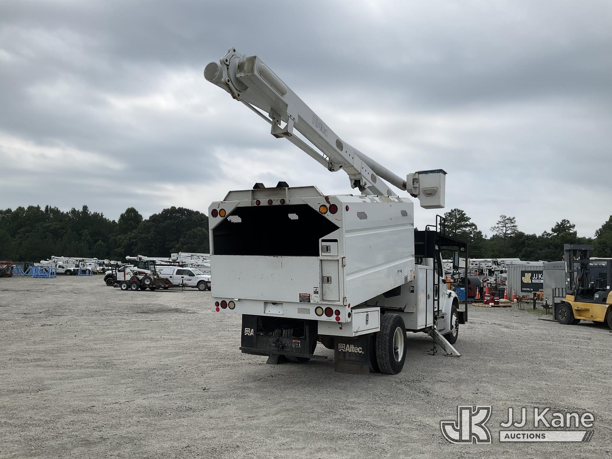 2012 Freightliner M2 106