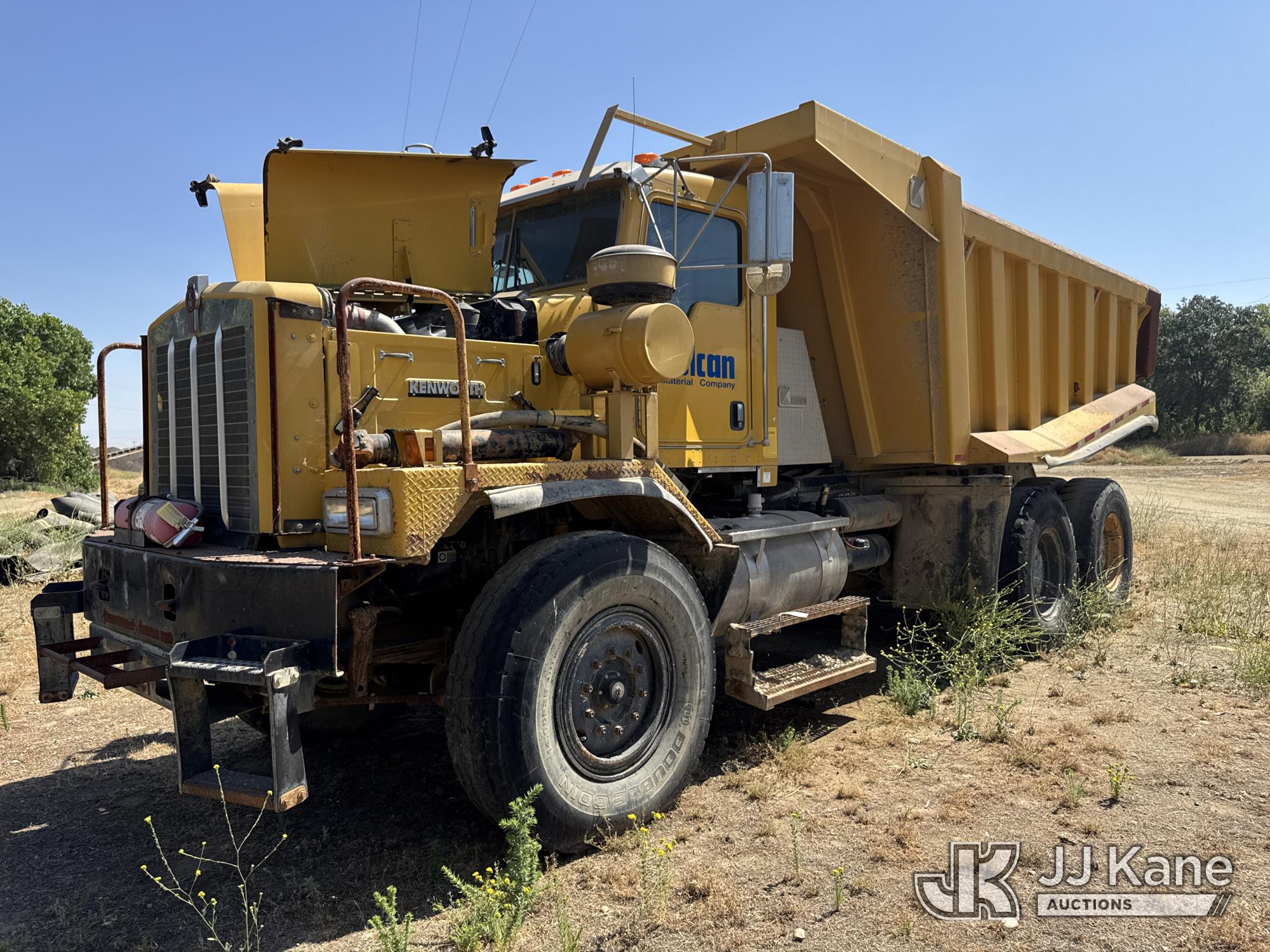 Photo of a 2008 Kenworth C500