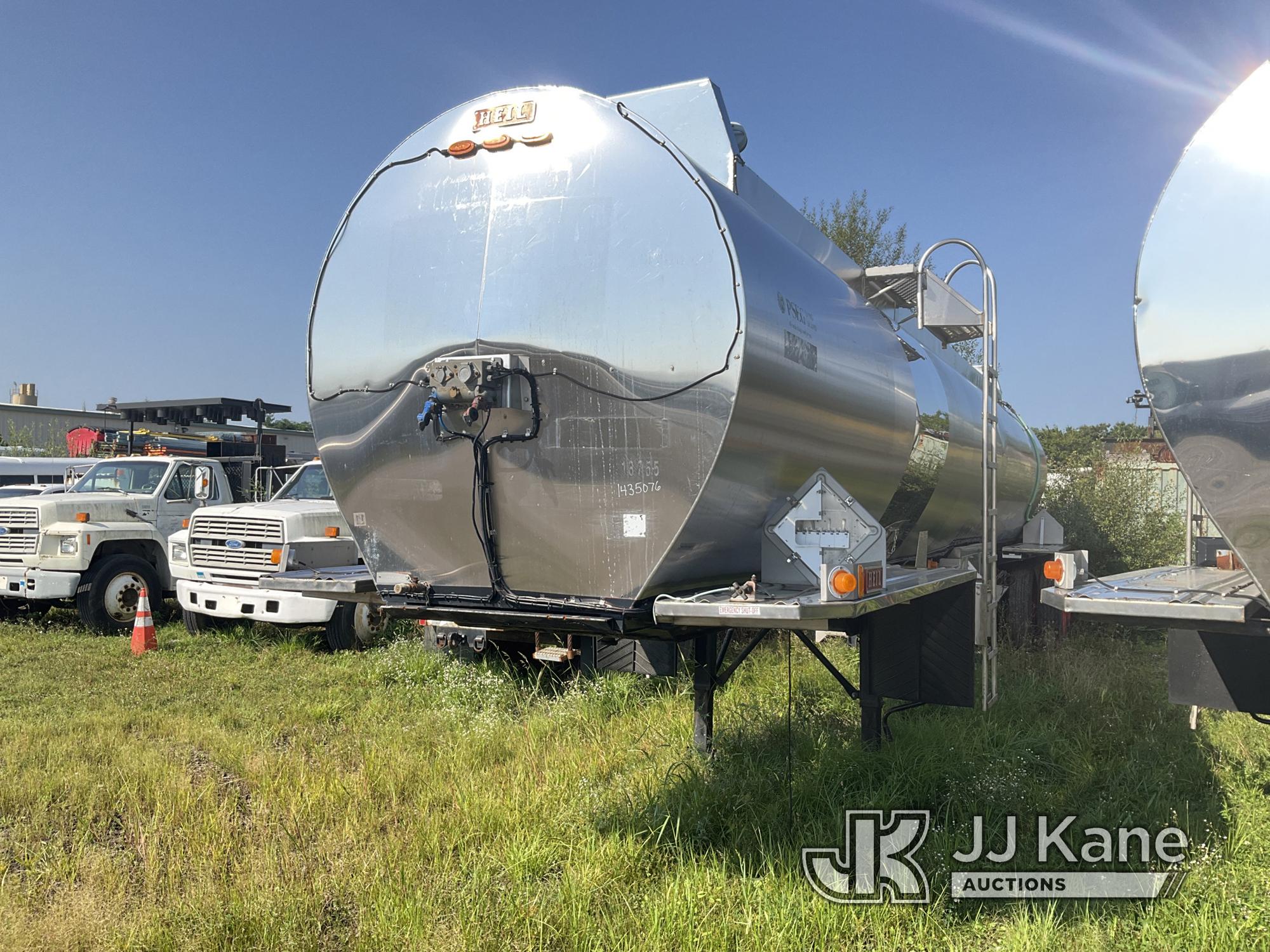 1989 Heil LT18755 T/A Stationary Storage Tank