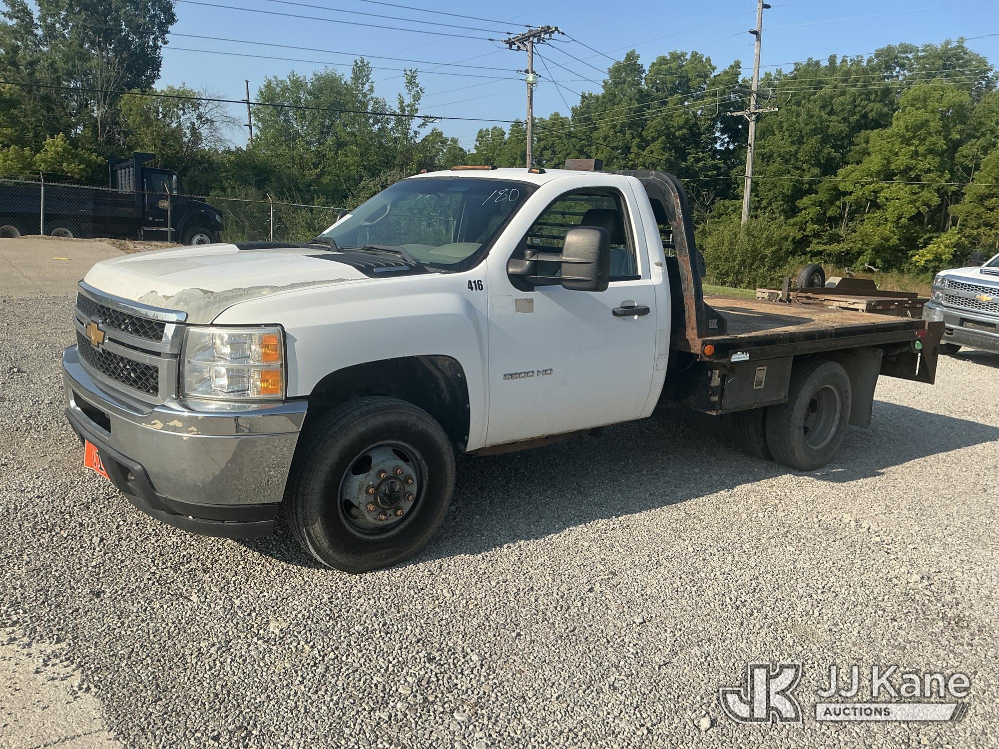 2012 Chevrolet Silverado 3500HD Flatbed Truck