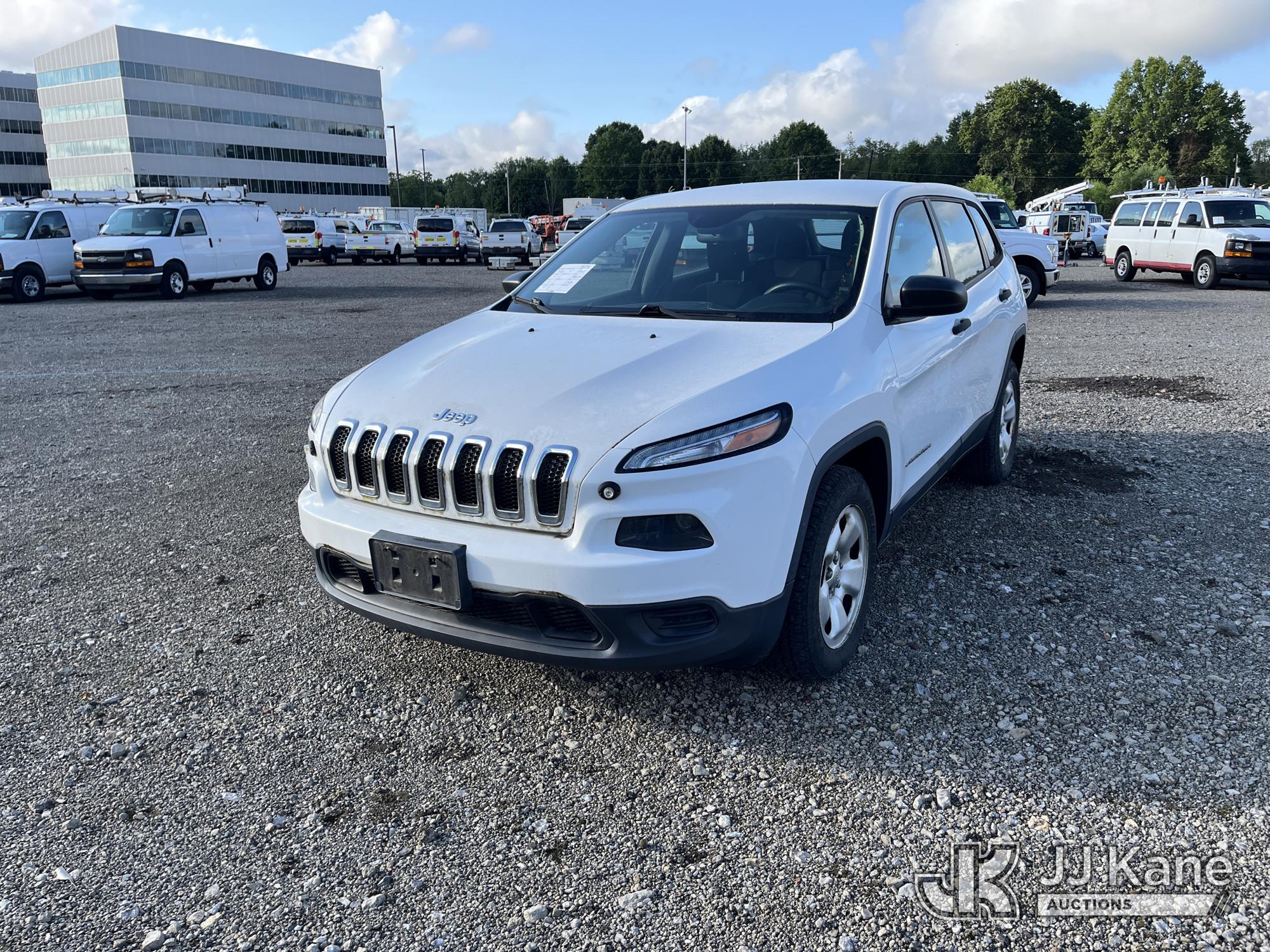 Photo of a 2015 Jeep Cherokee 4x4