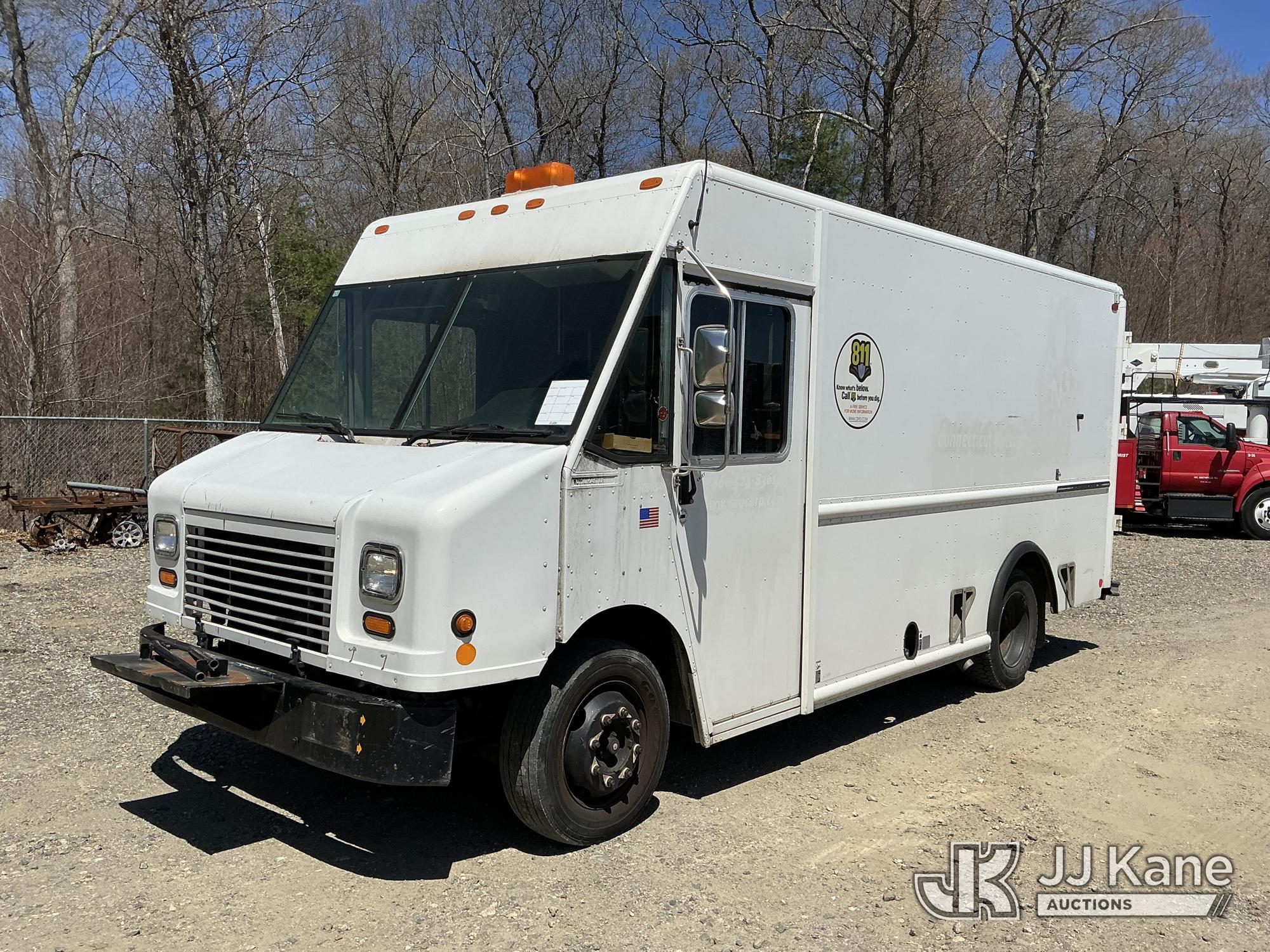 Photo of a 2007 Freightliner MT45