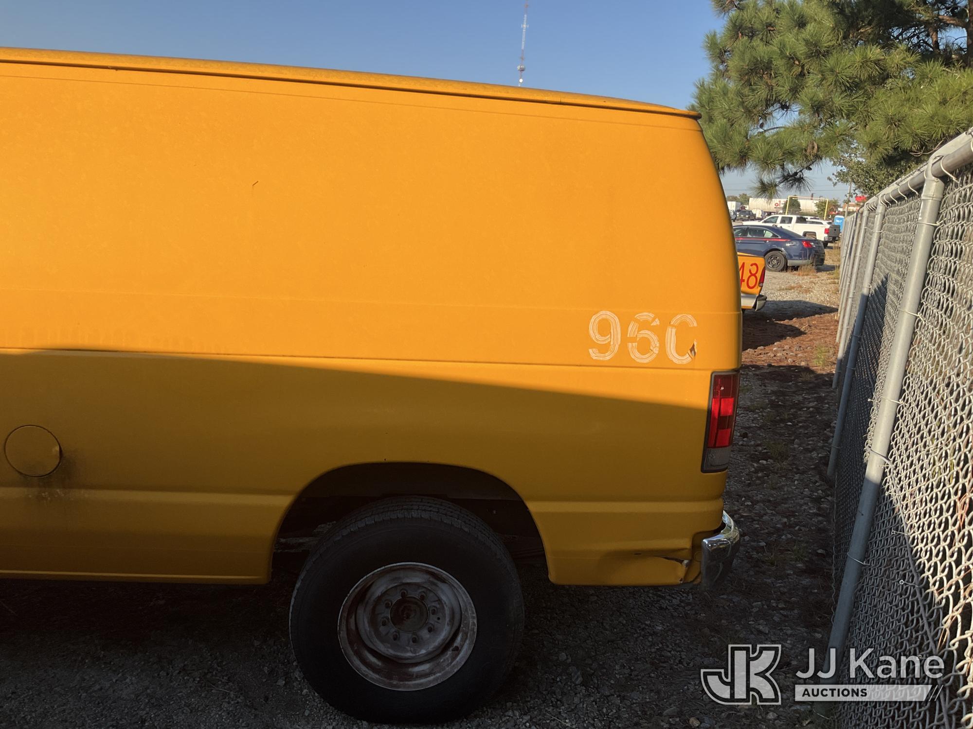 2010 Ford E250