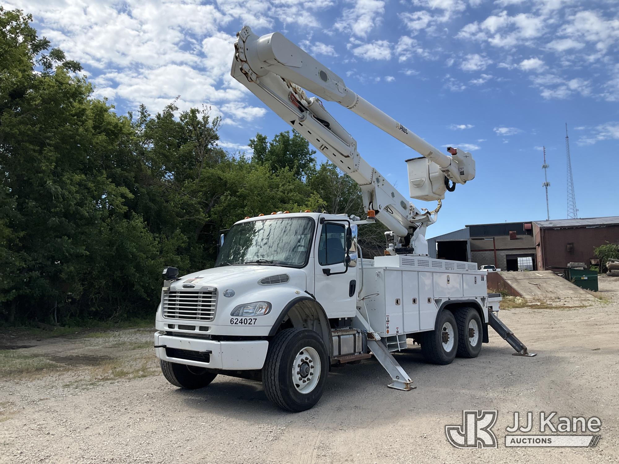 2015 Freightliner M2 106