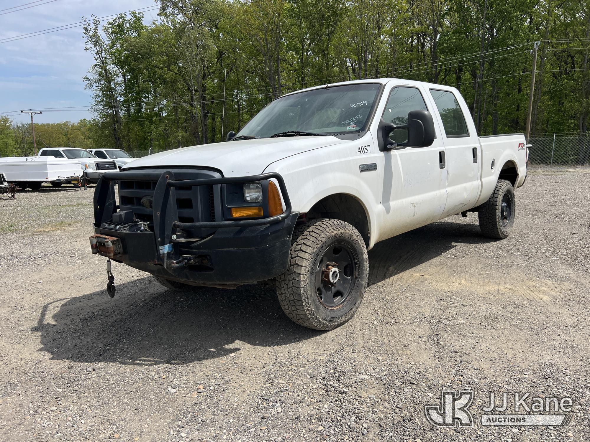 Photo of a 2005 Ford F350 4x4