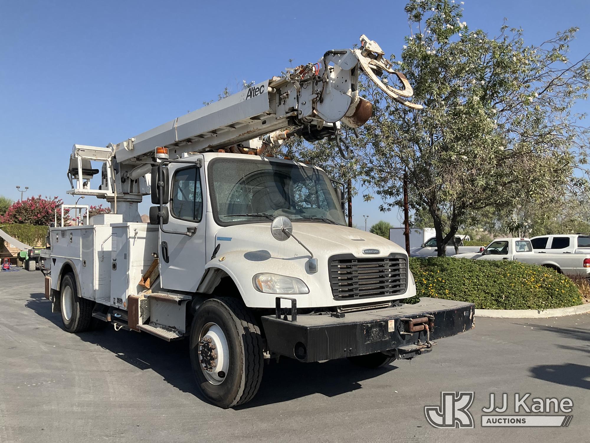 2015 Freightliner M2 106