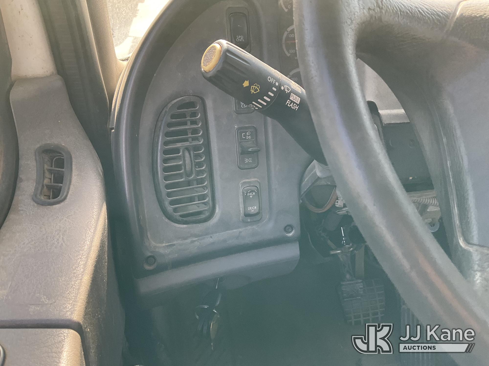 2015 Freightliner M2 106
