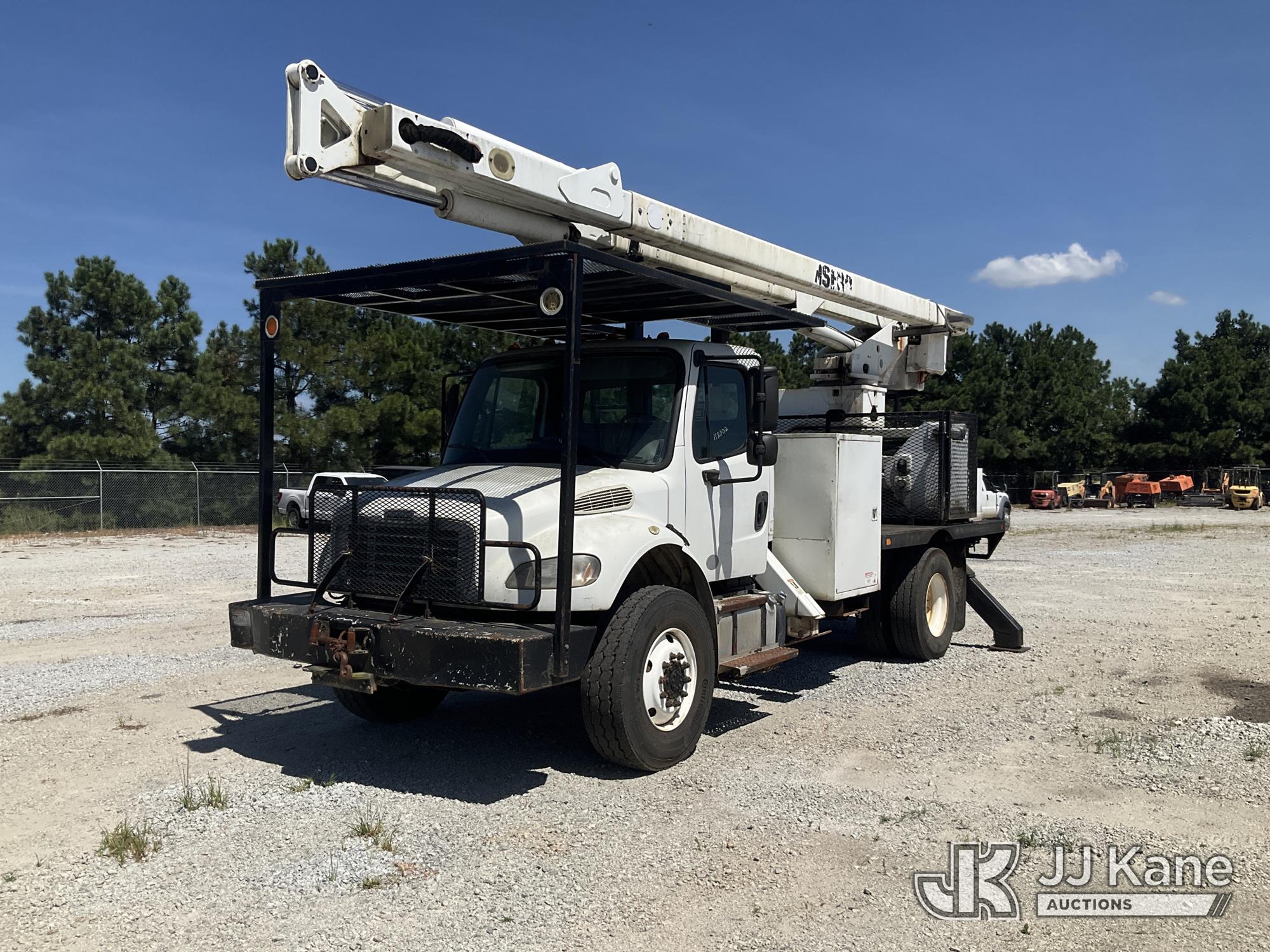 Photo of 2013 Freightliner M2 106 4x4