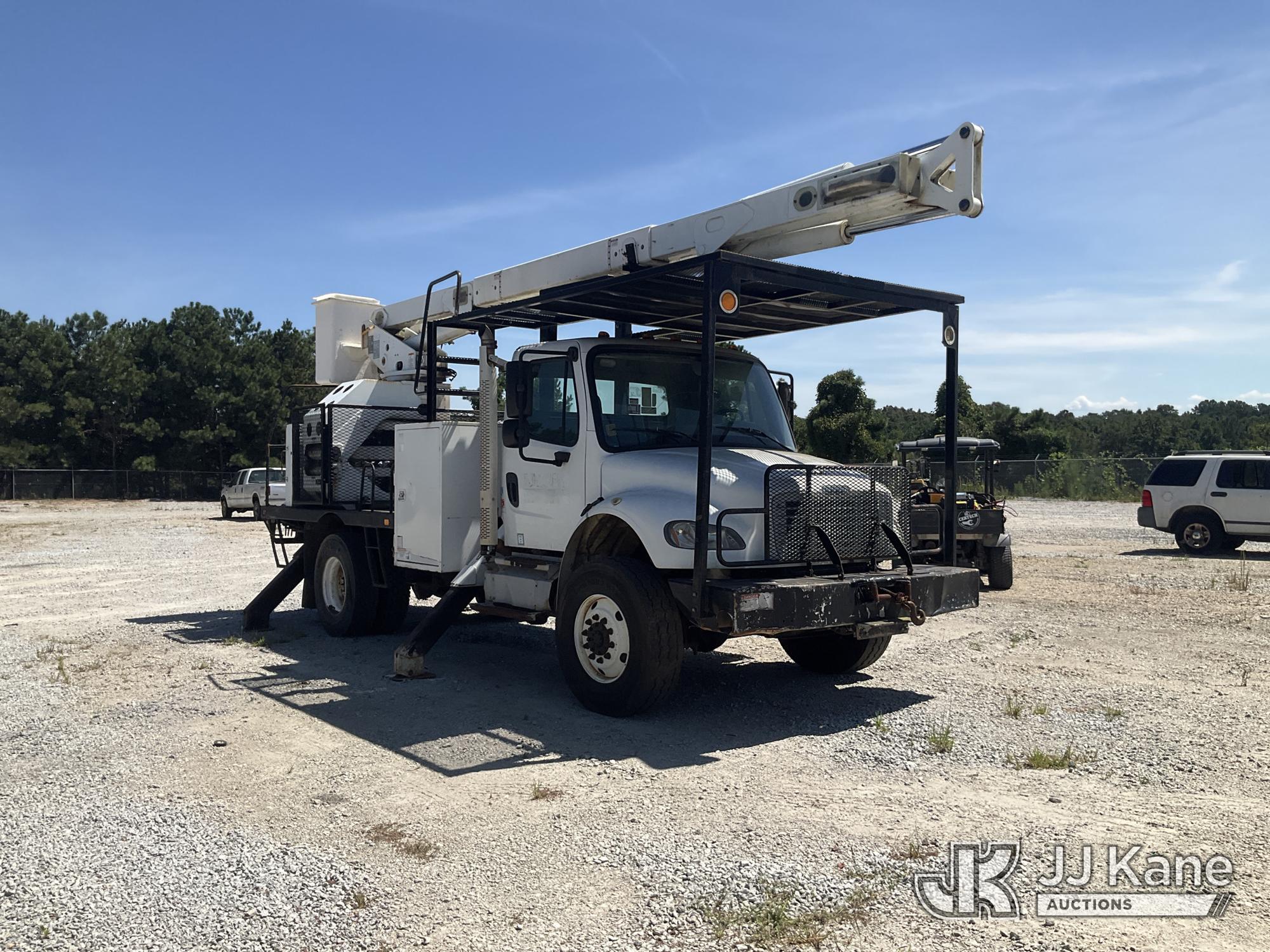 2013 Freightliner M2 106 4X4