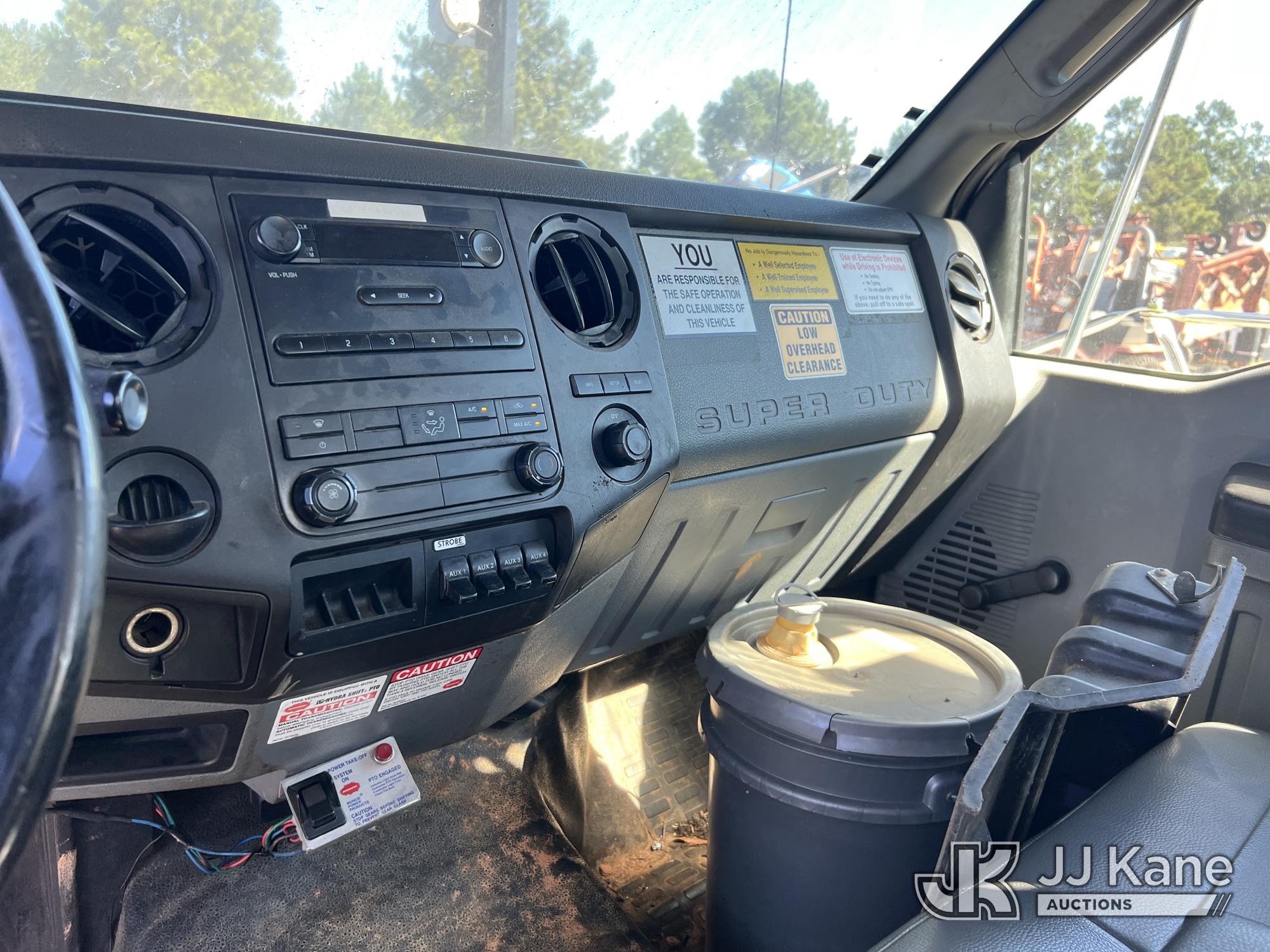 2012 Ford F750