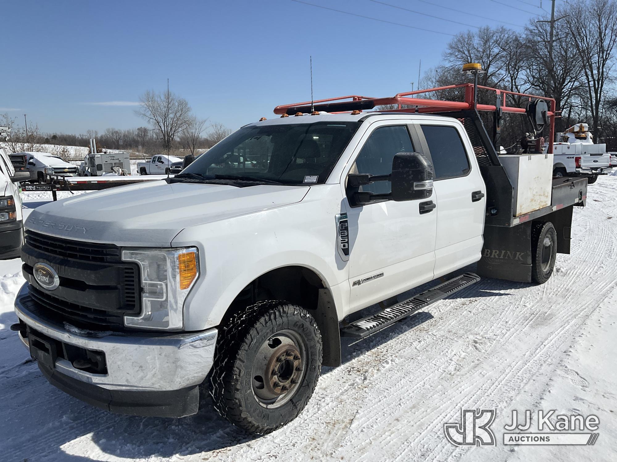 Photo of a 2017 Ford F-350 SD