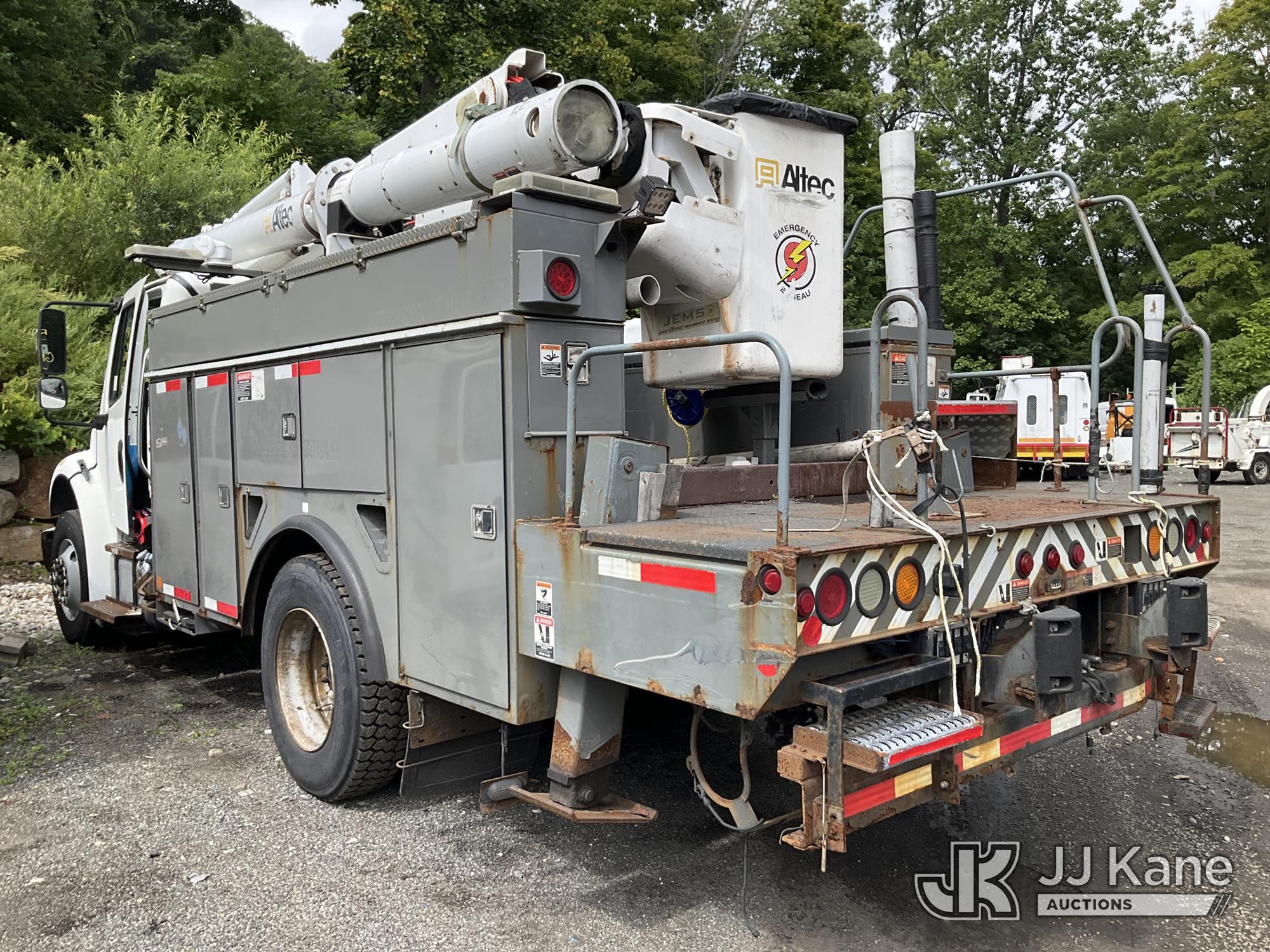 2016 Freightliner M2 106