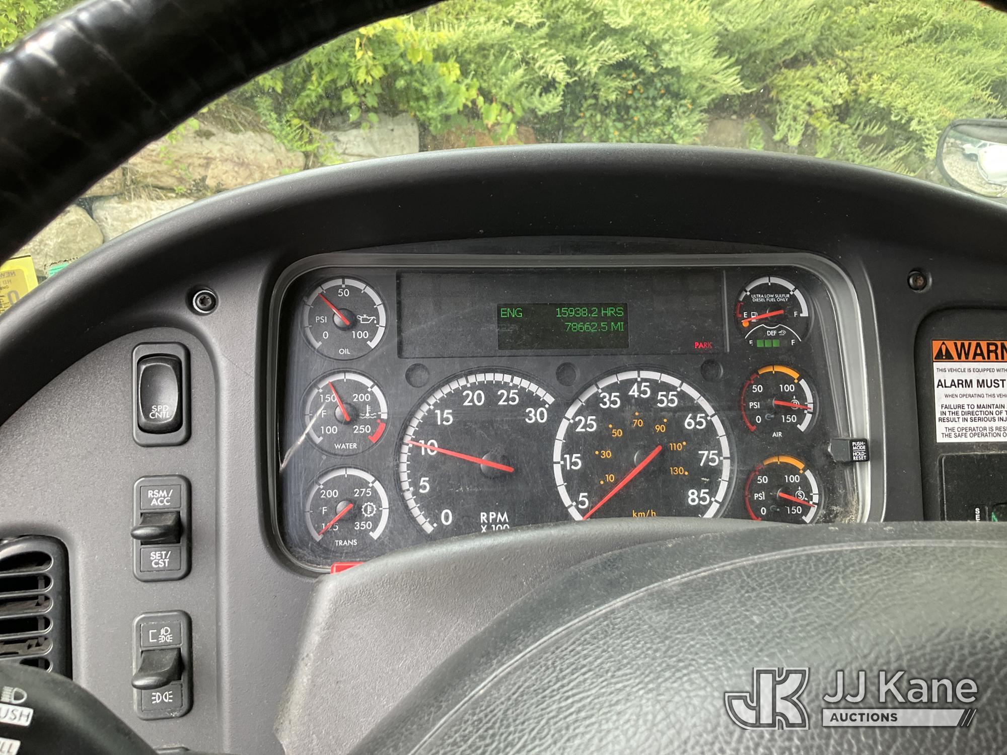 2016 Freightliner M2 106