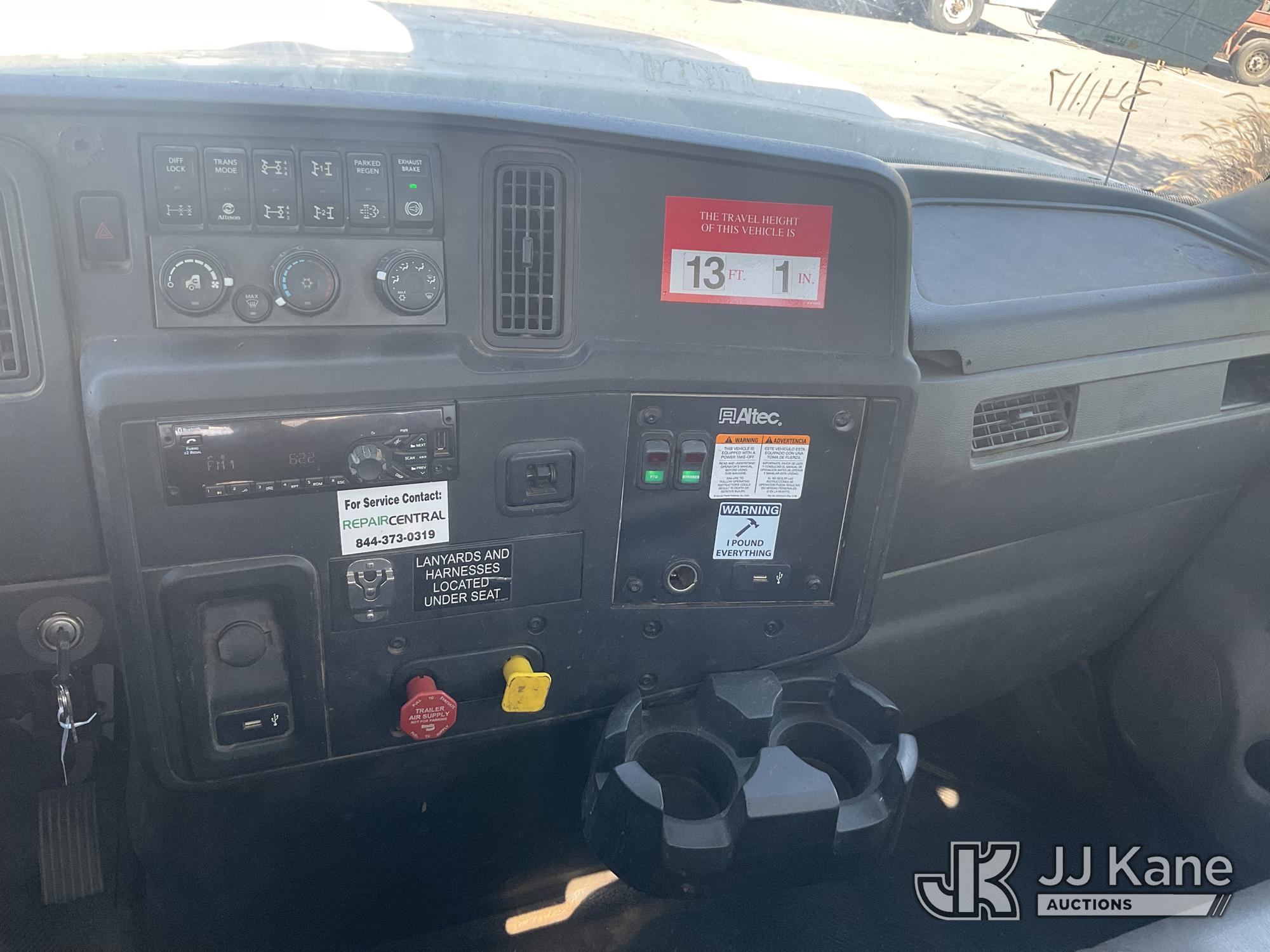 2019 International 7400