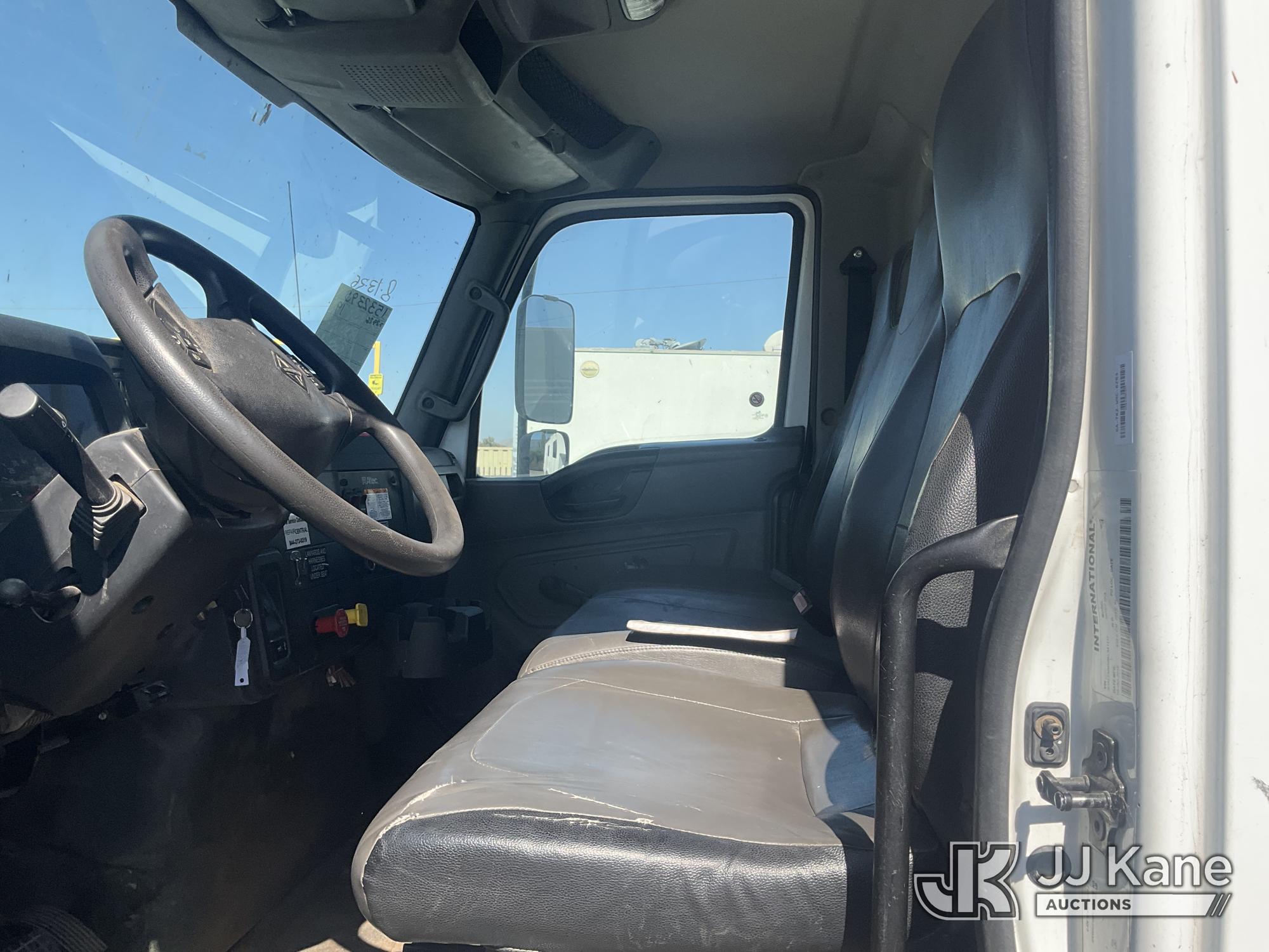 2019 International 7400