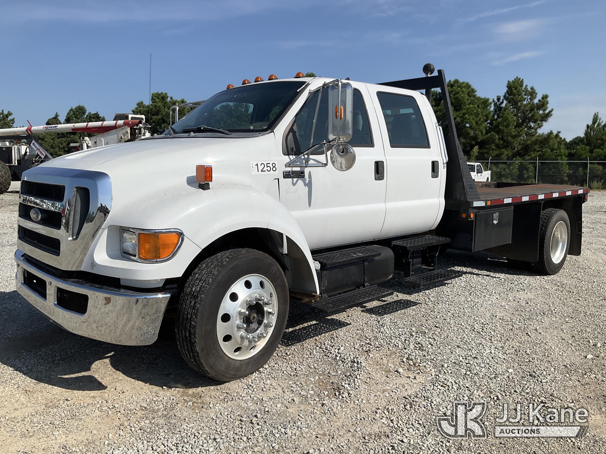 Photo of 2011 Ford F-650