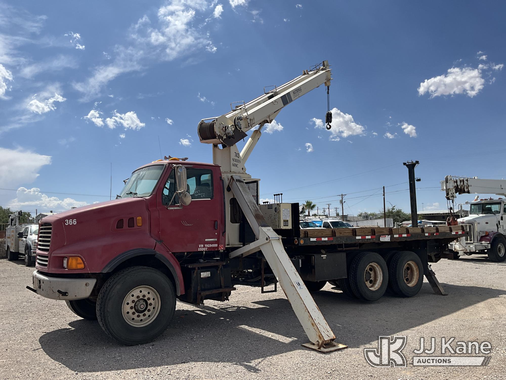 Photo of a 2000 Sterling LT9500