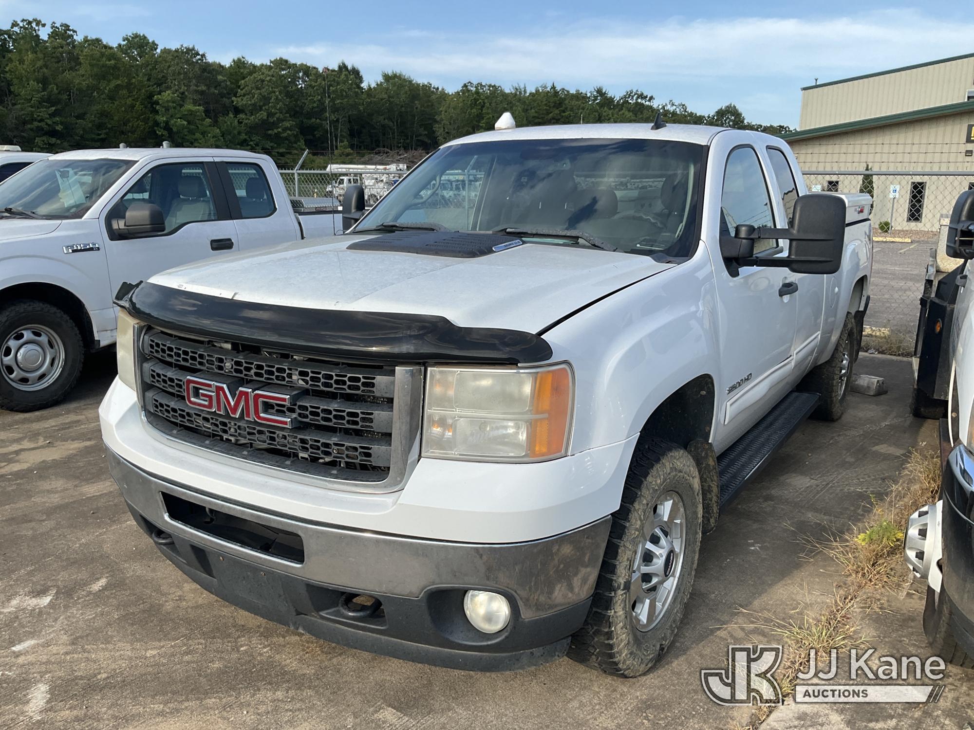 Photo of a 2011 GMC Sierra 2500 HD