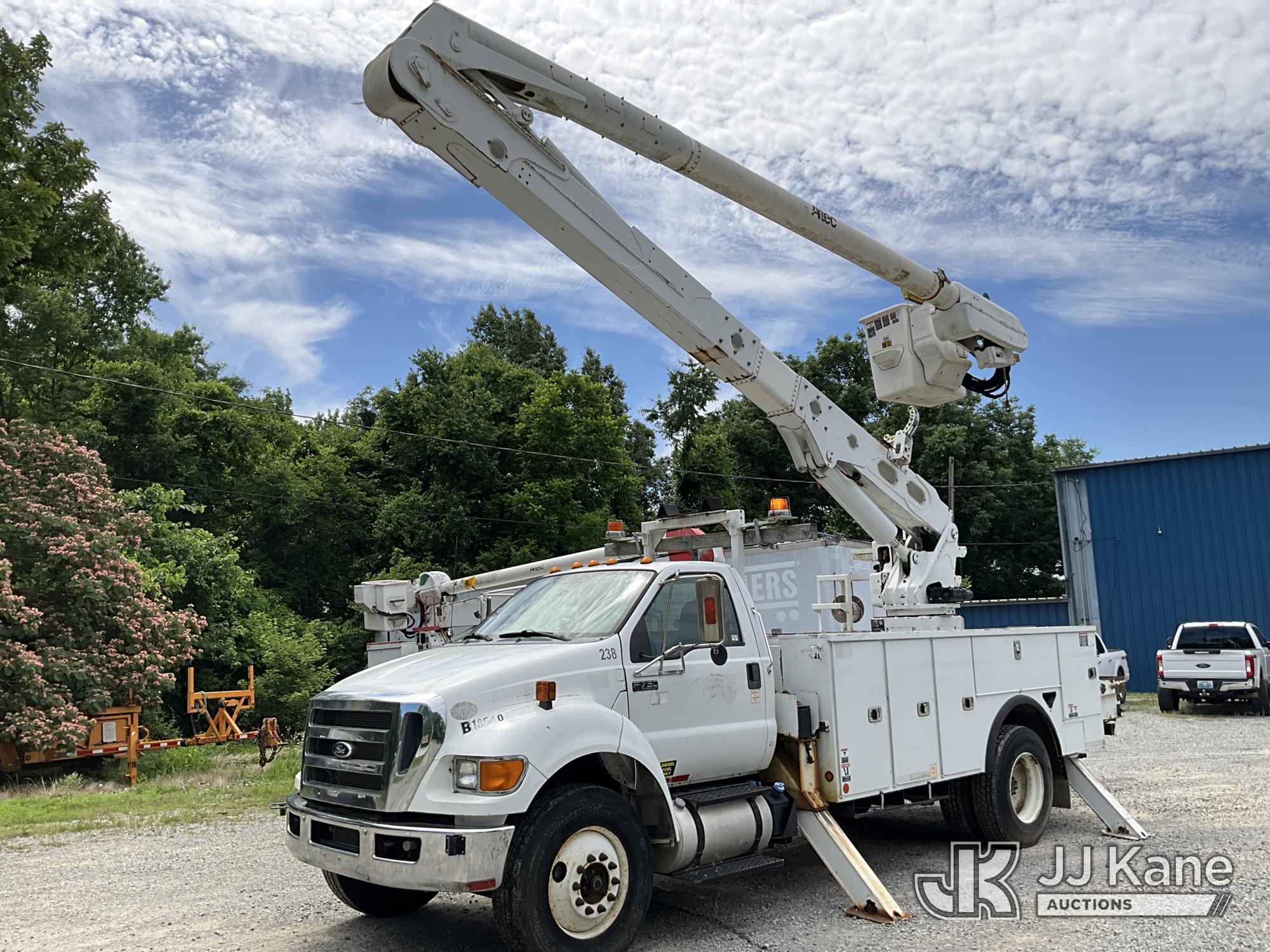 Photo of a 2015 Ford F-750