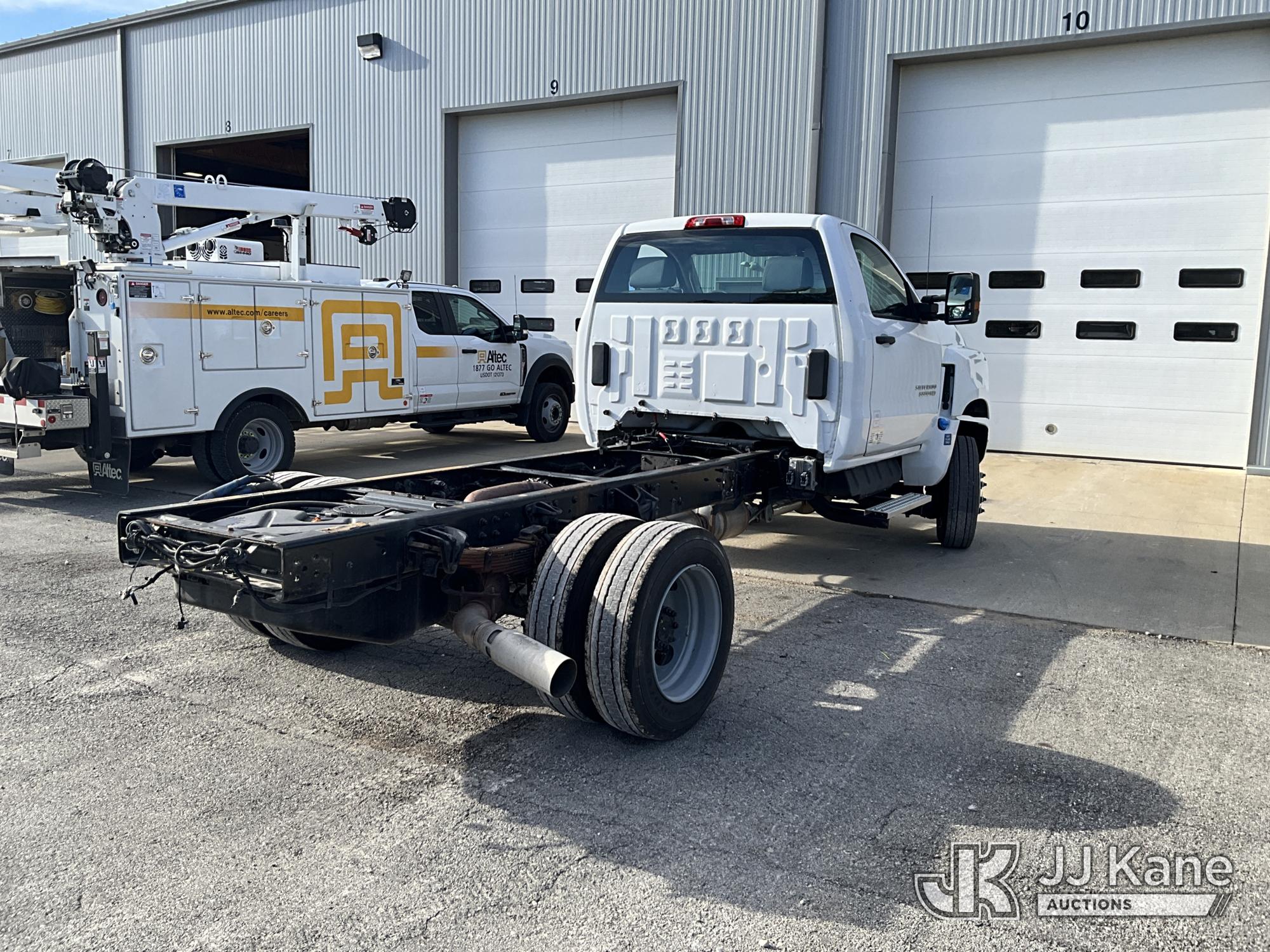 2024 Chevrolet SILVERADO MEDIUM DUTY