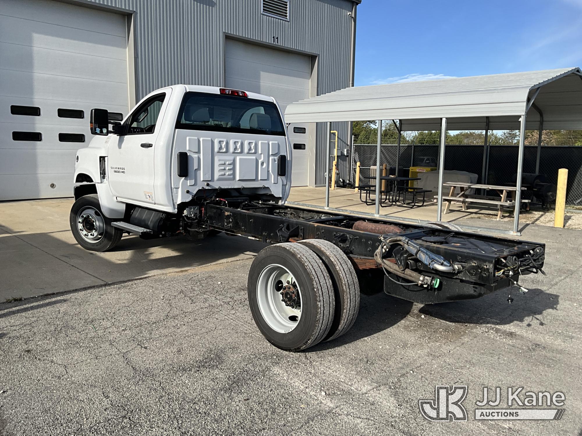 2024 Chevrolet SILVERADO MEDIUM DUTY
