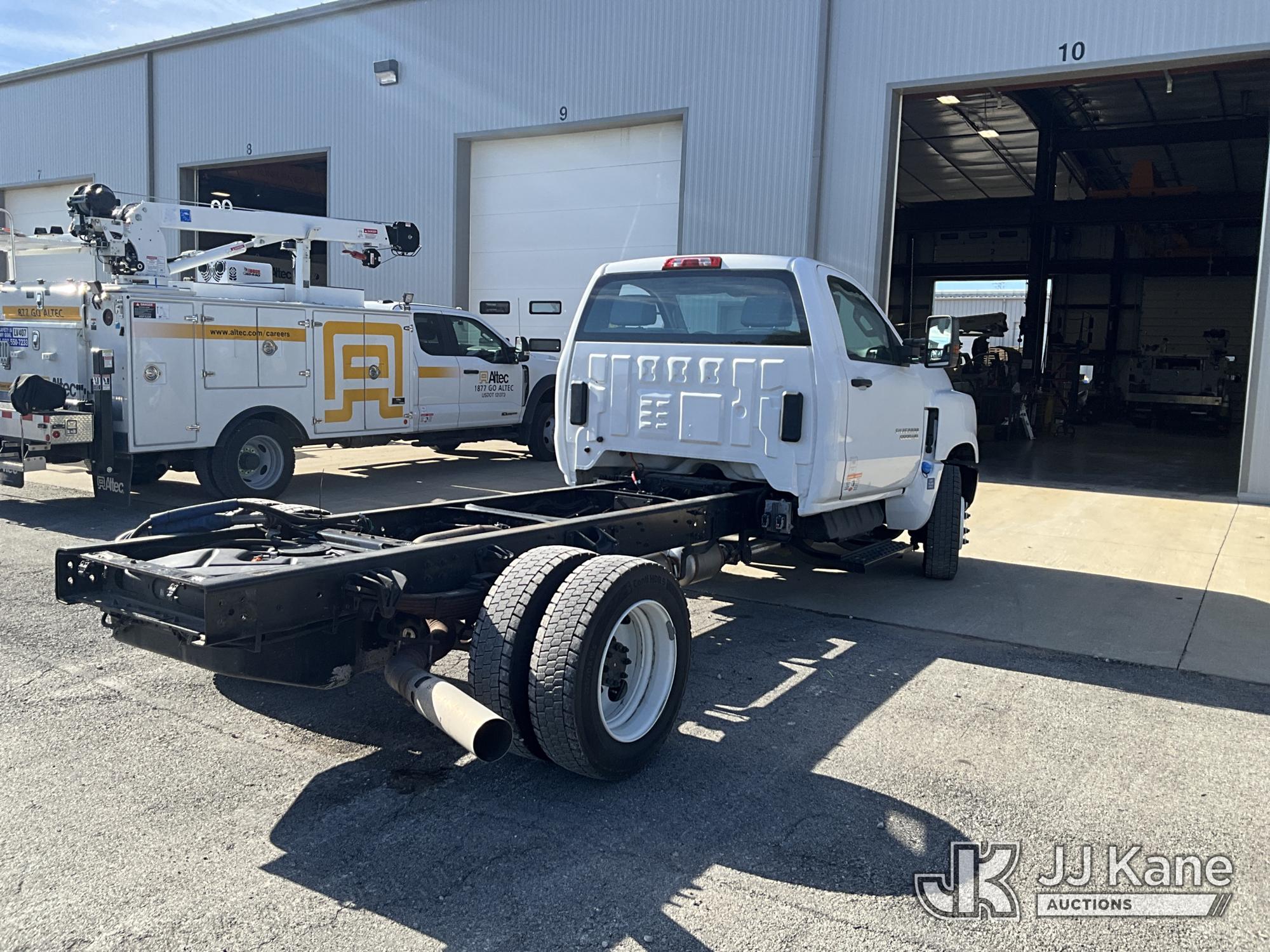 2024 Chevrolet SILVERADO MEDIUM DUTY