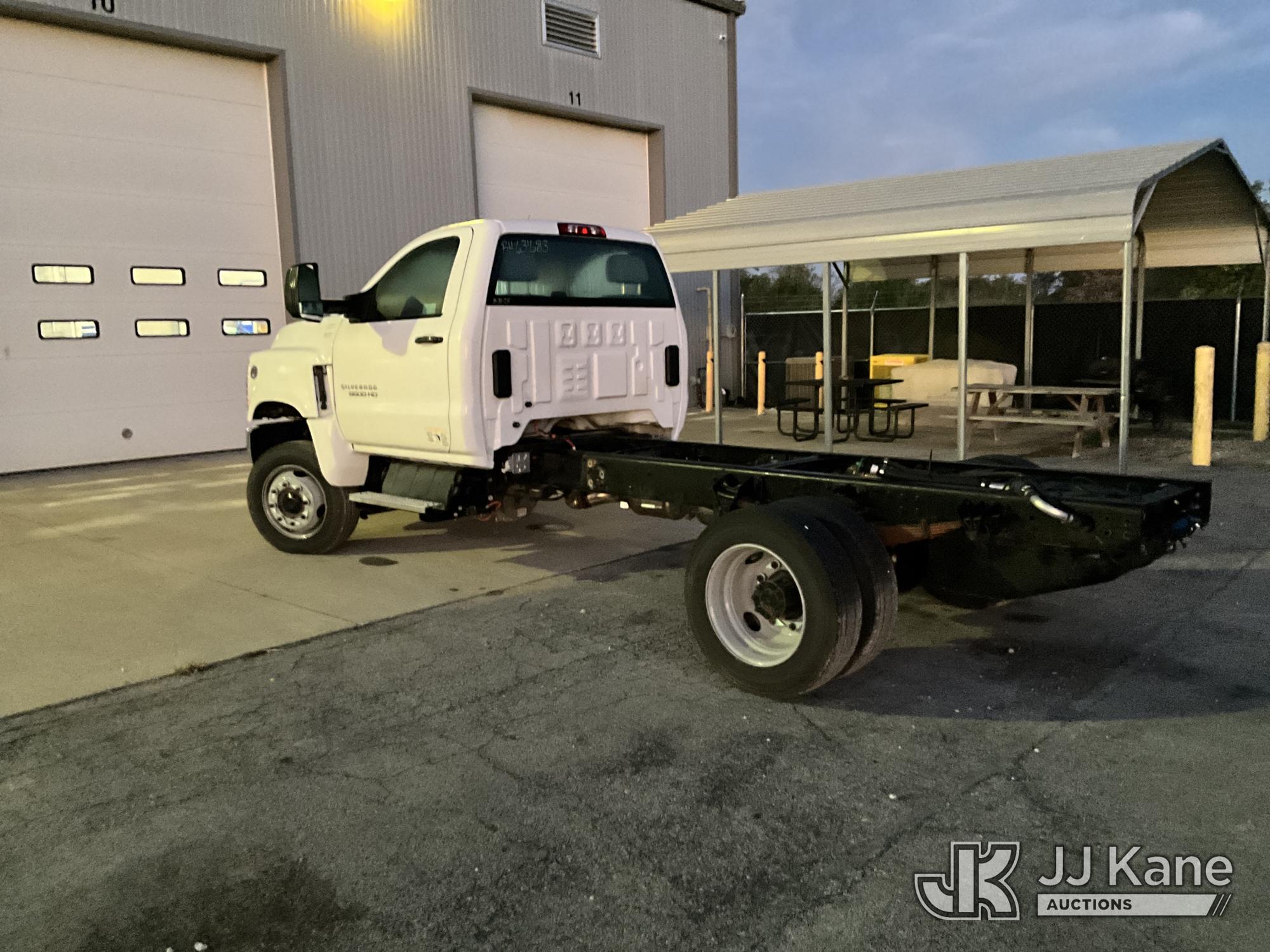 2024 Chevrolet SILVERADO MEDIUM DUTY