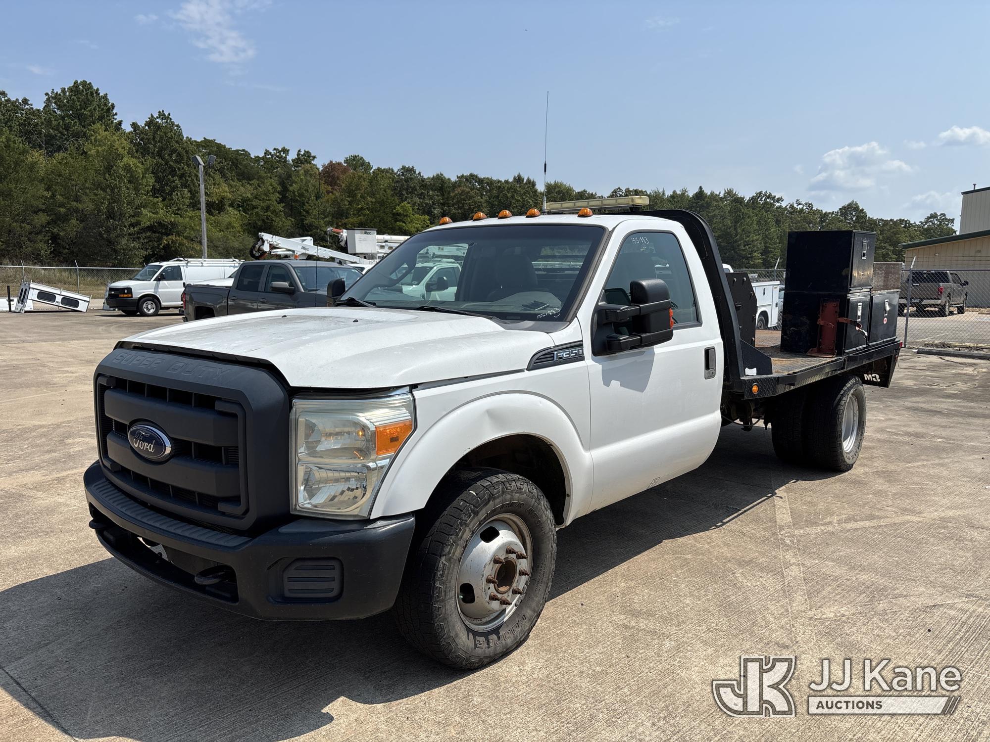 Photo of a 2015 Ford F-350 SD