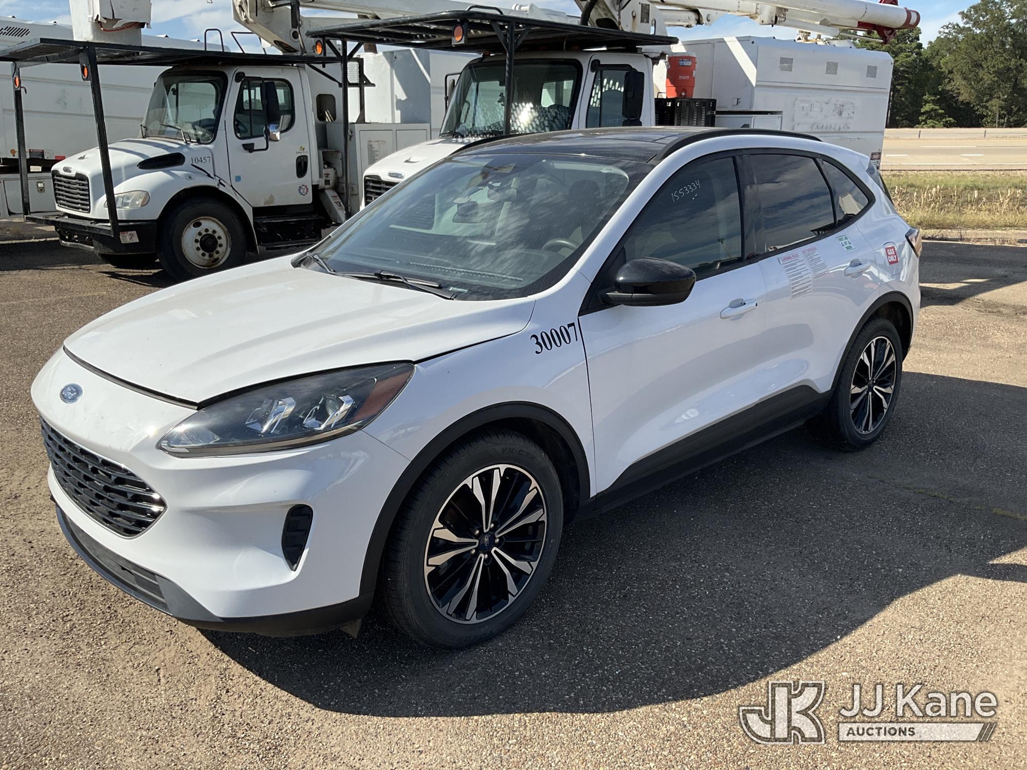 Photo of a 2021 Ford Escape