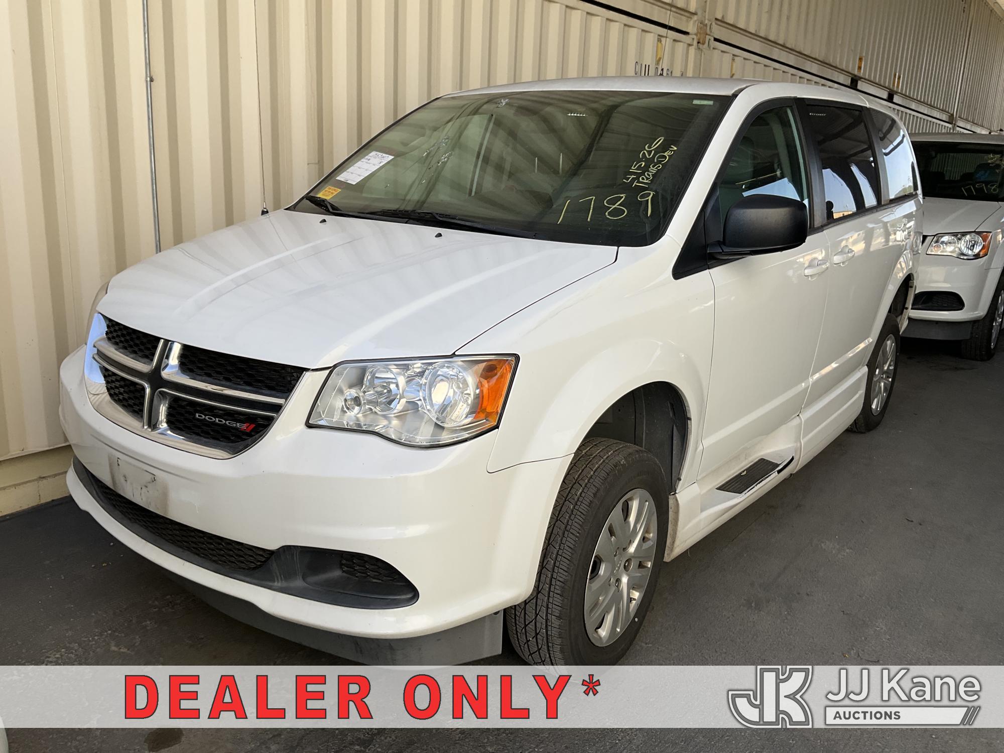 Photo of a 2018 Dodge Grand Caravan