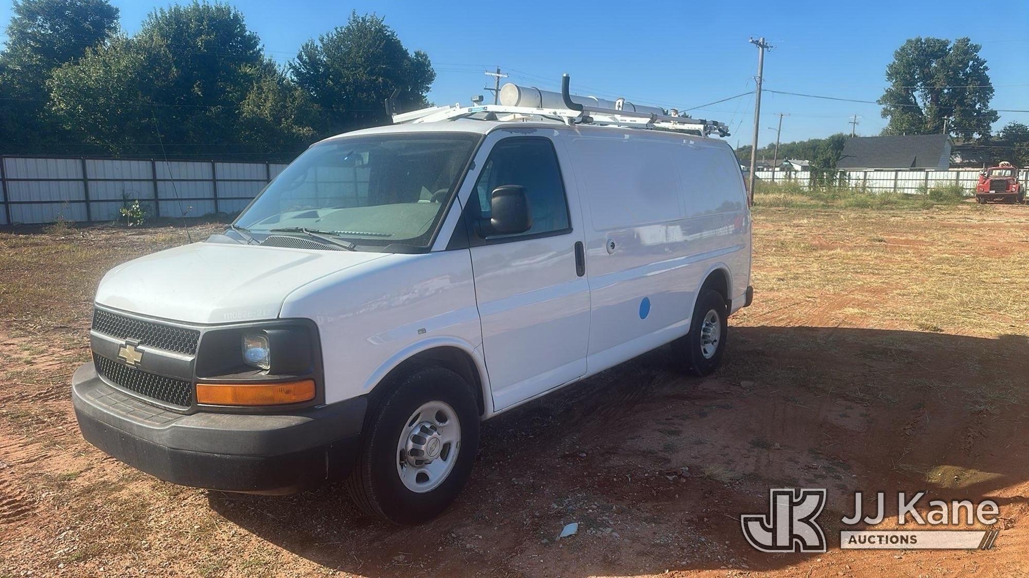 Photo of a 2013 Chevrolet Express G2500