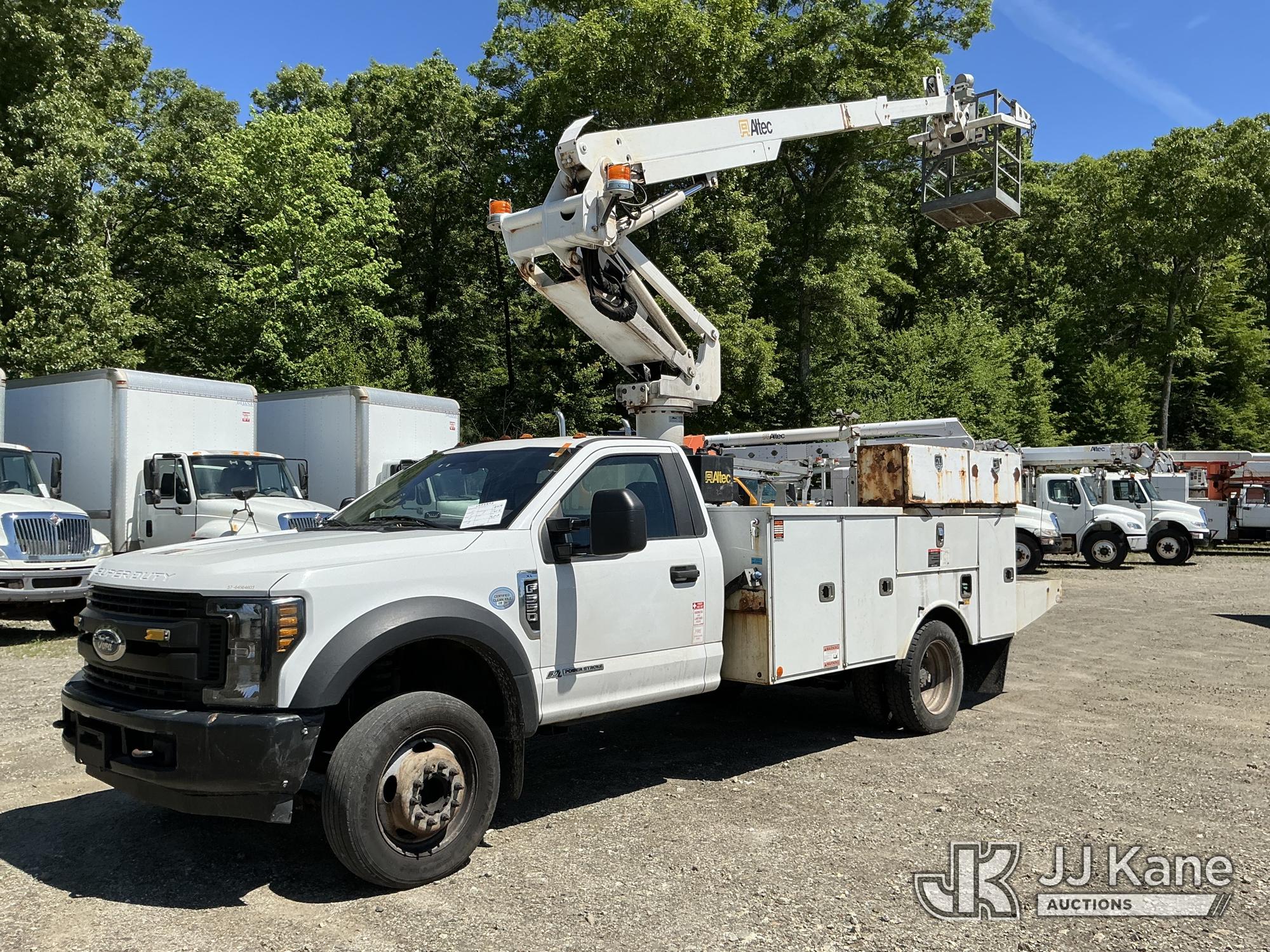 Photo of a 2019 Ford F550 2WD