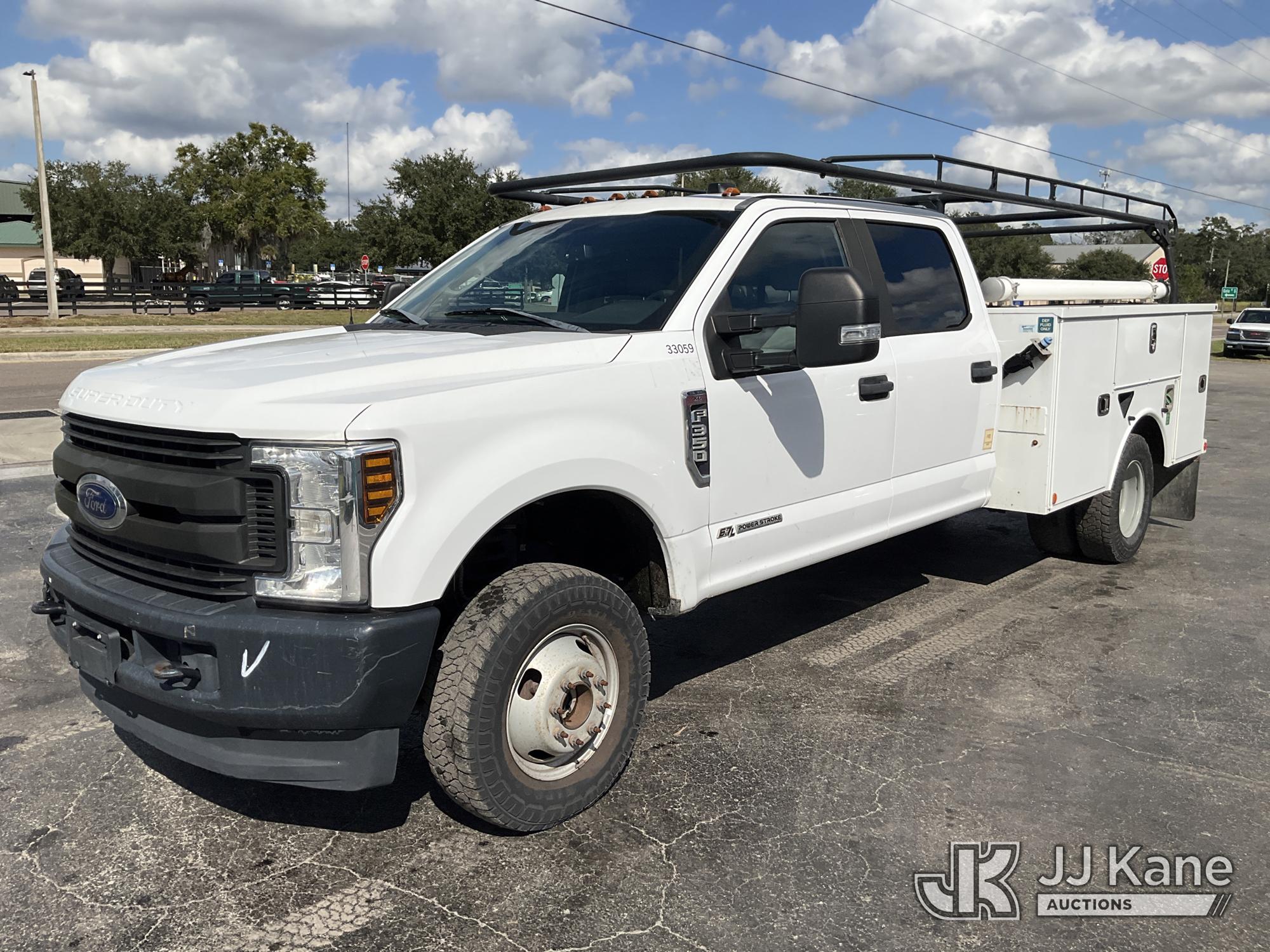 Photo of a 2019 Ford F350 4x4