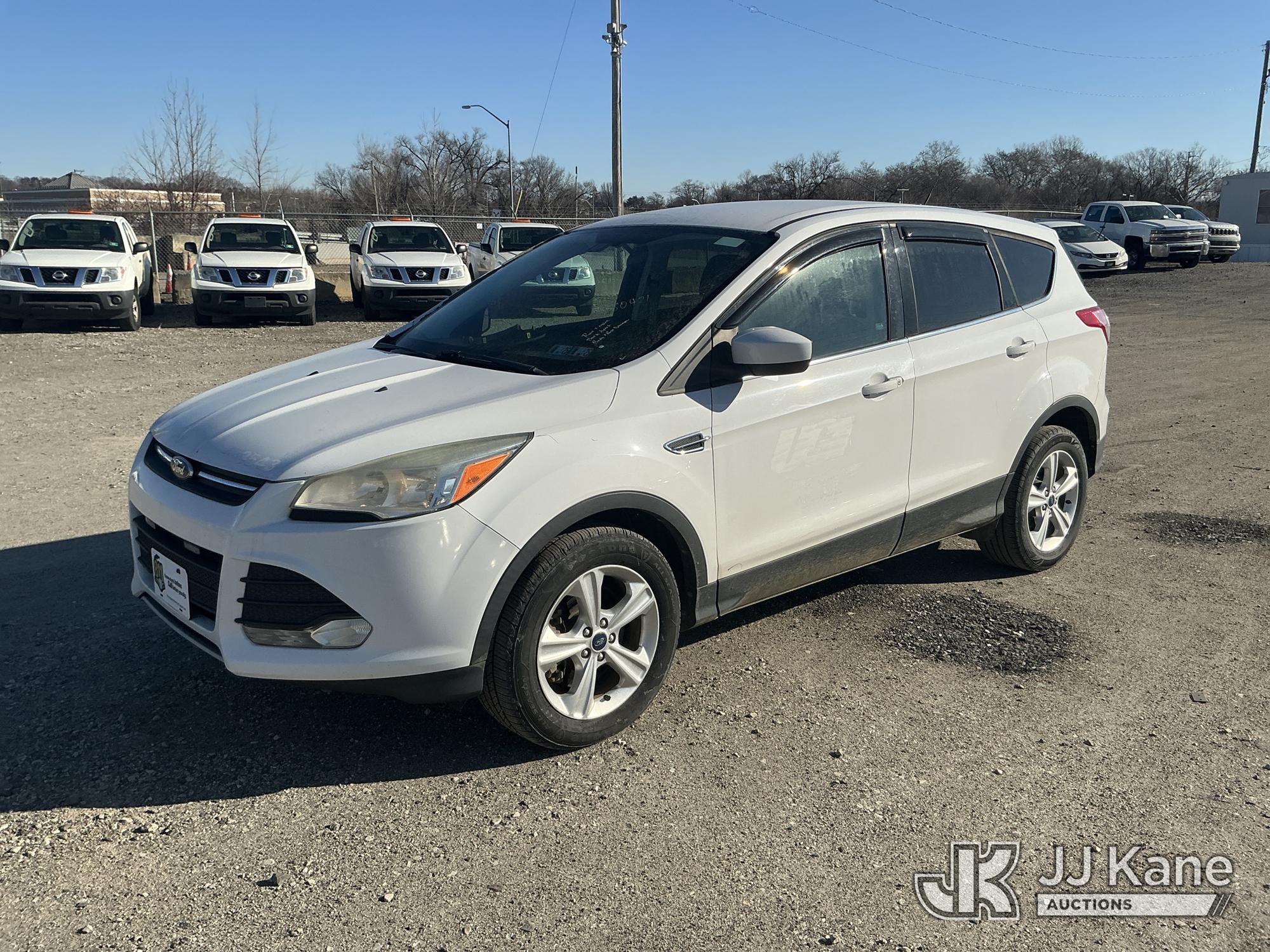 2014 Ford Escape 4x4 4-Door Sport Utility Vehicle