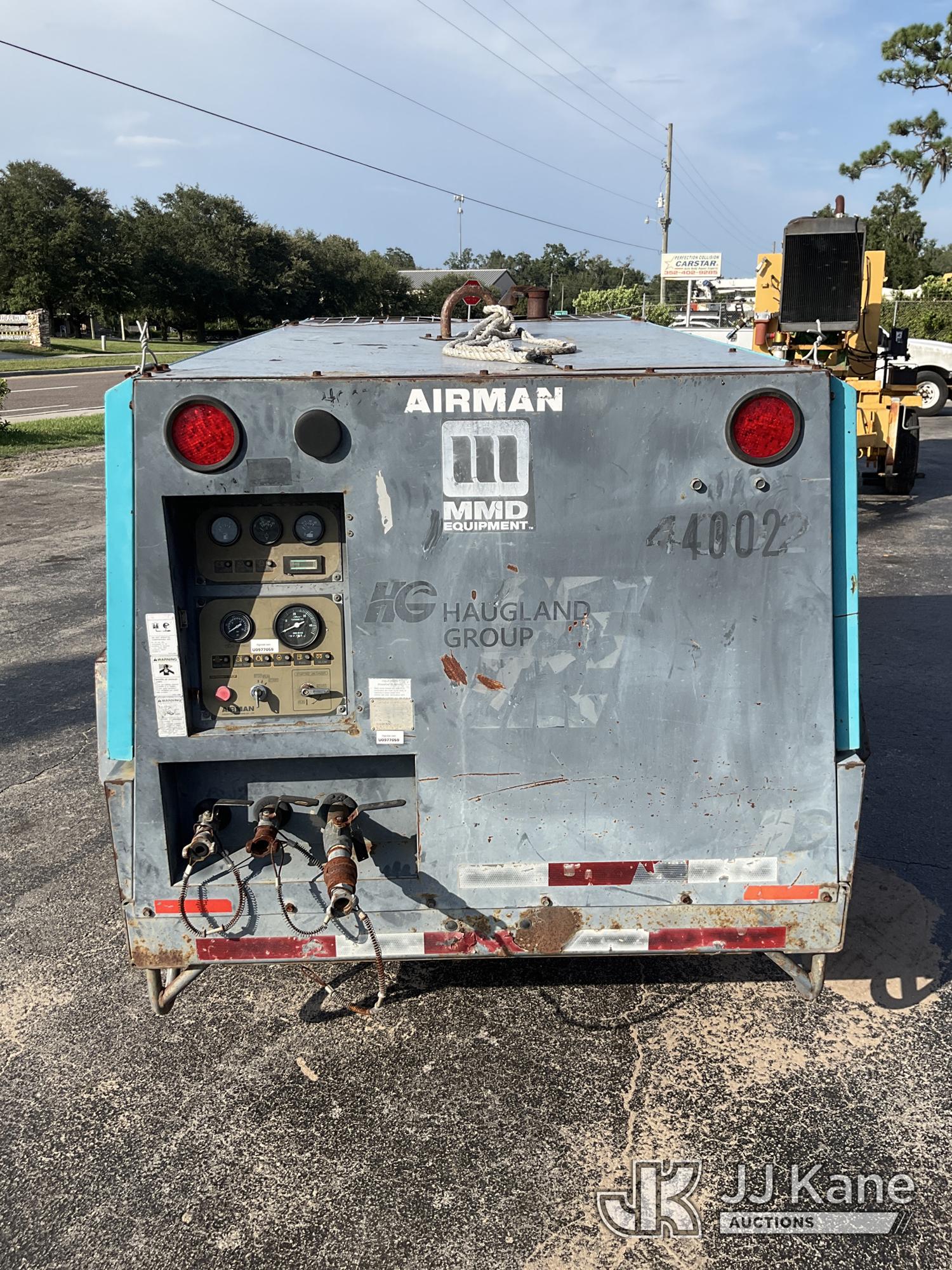 2007 Airman 400CFM