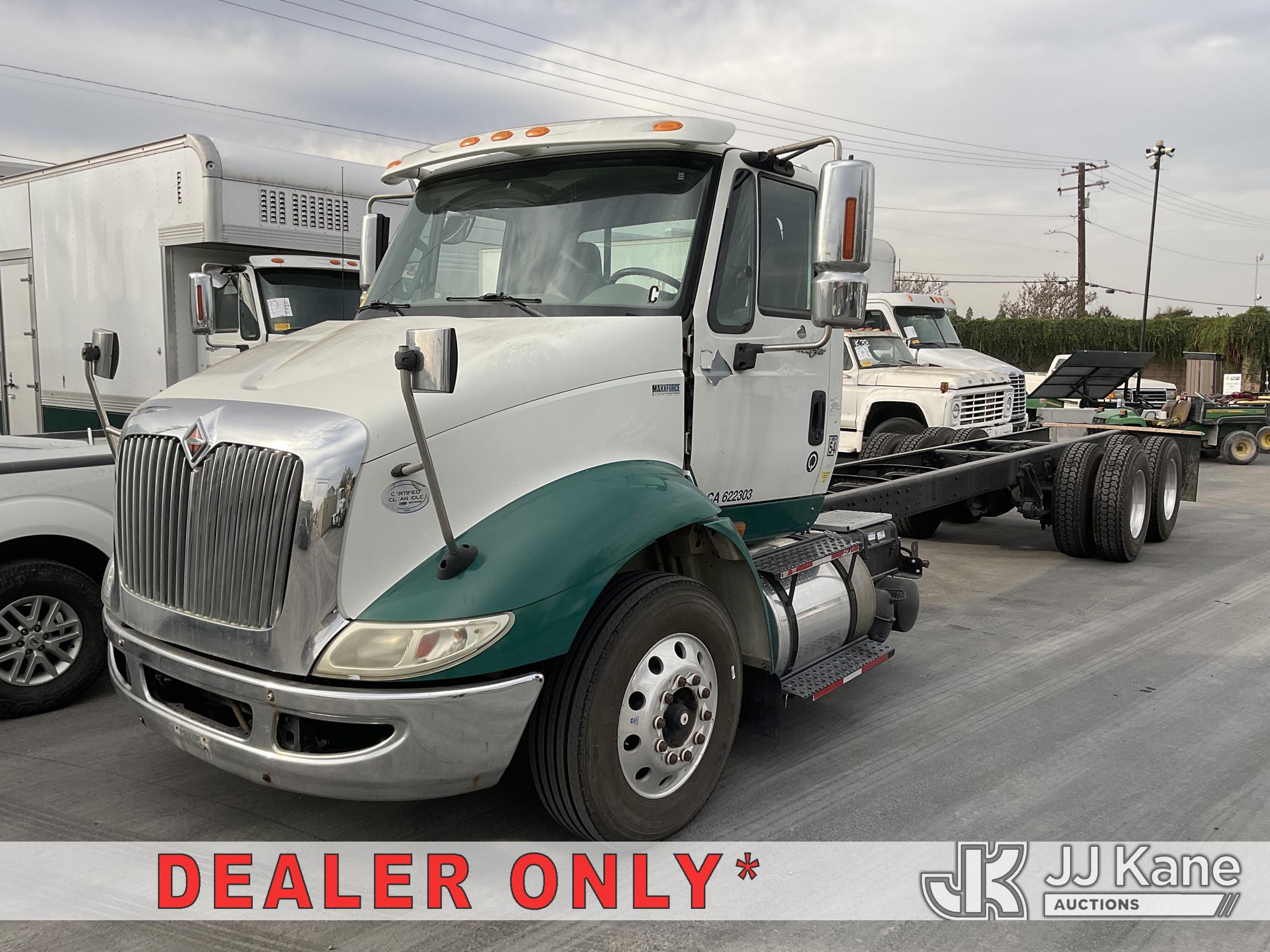 Photo of a 2012 International 8600