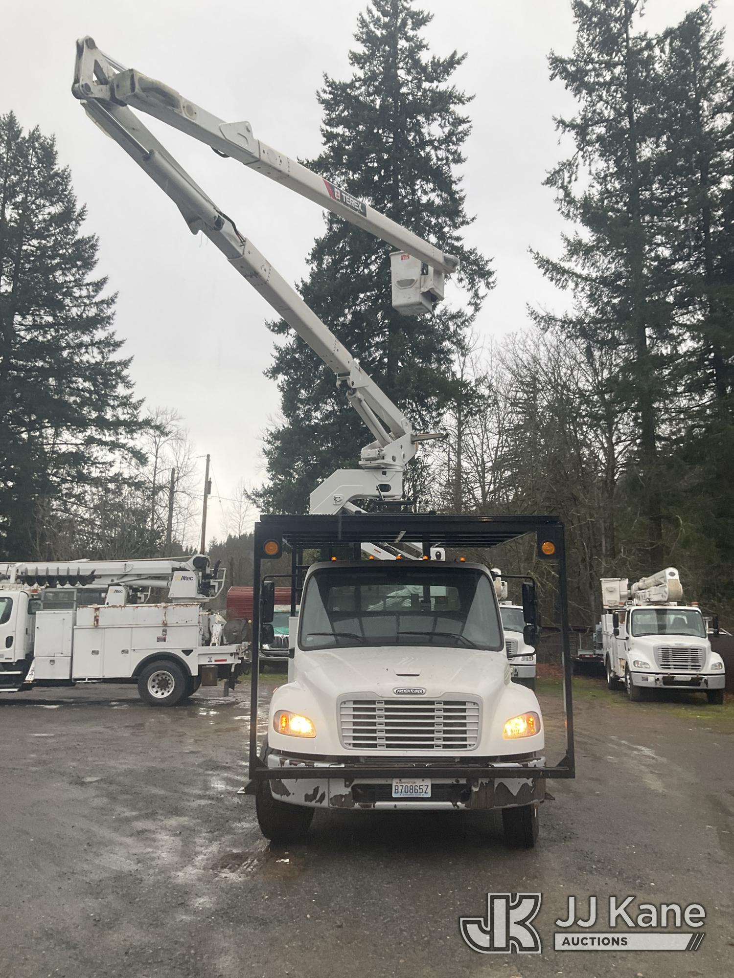 2013 Freightliner M2 106