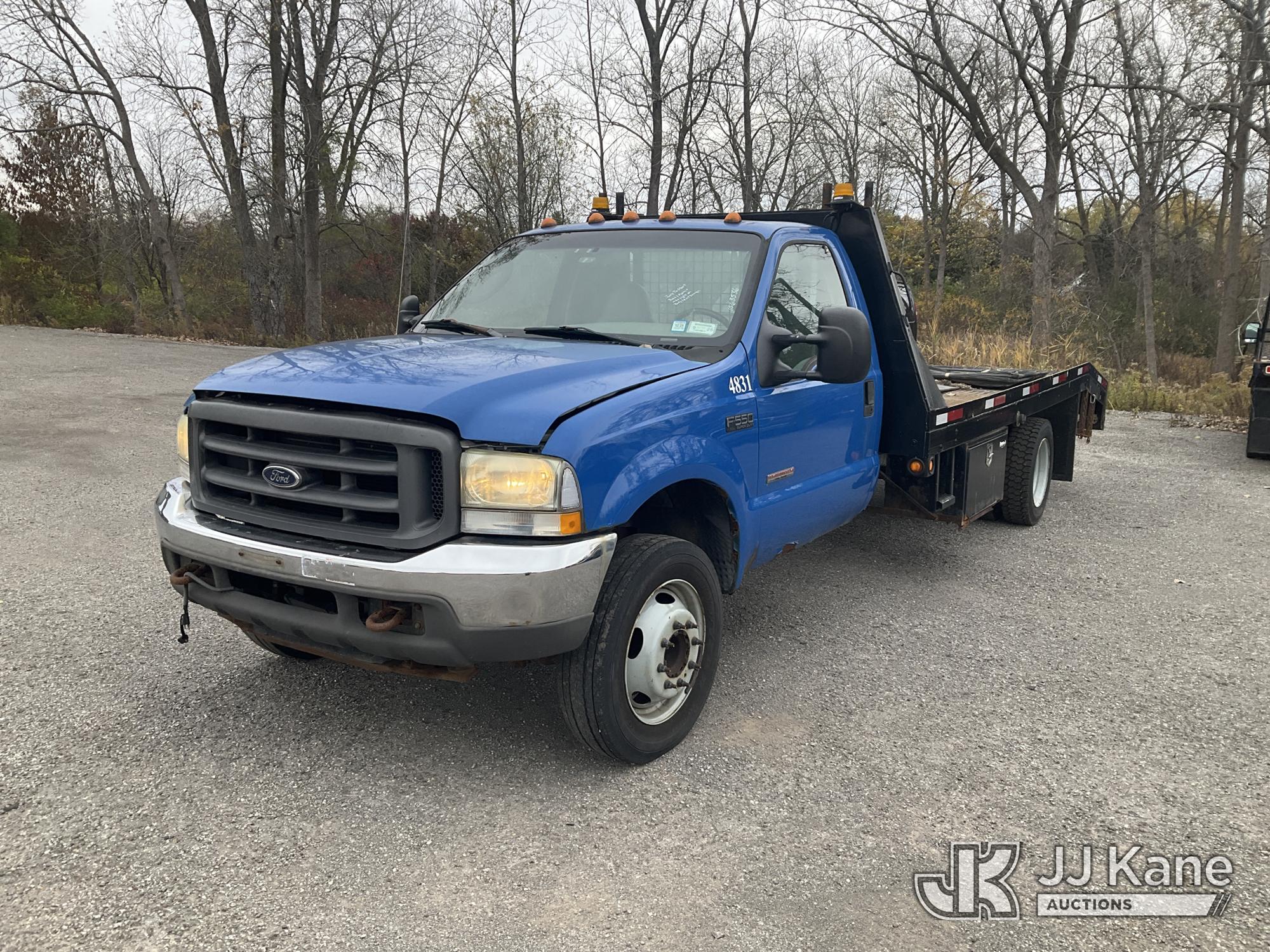 Photo of a 2004 Ford F550 2WD