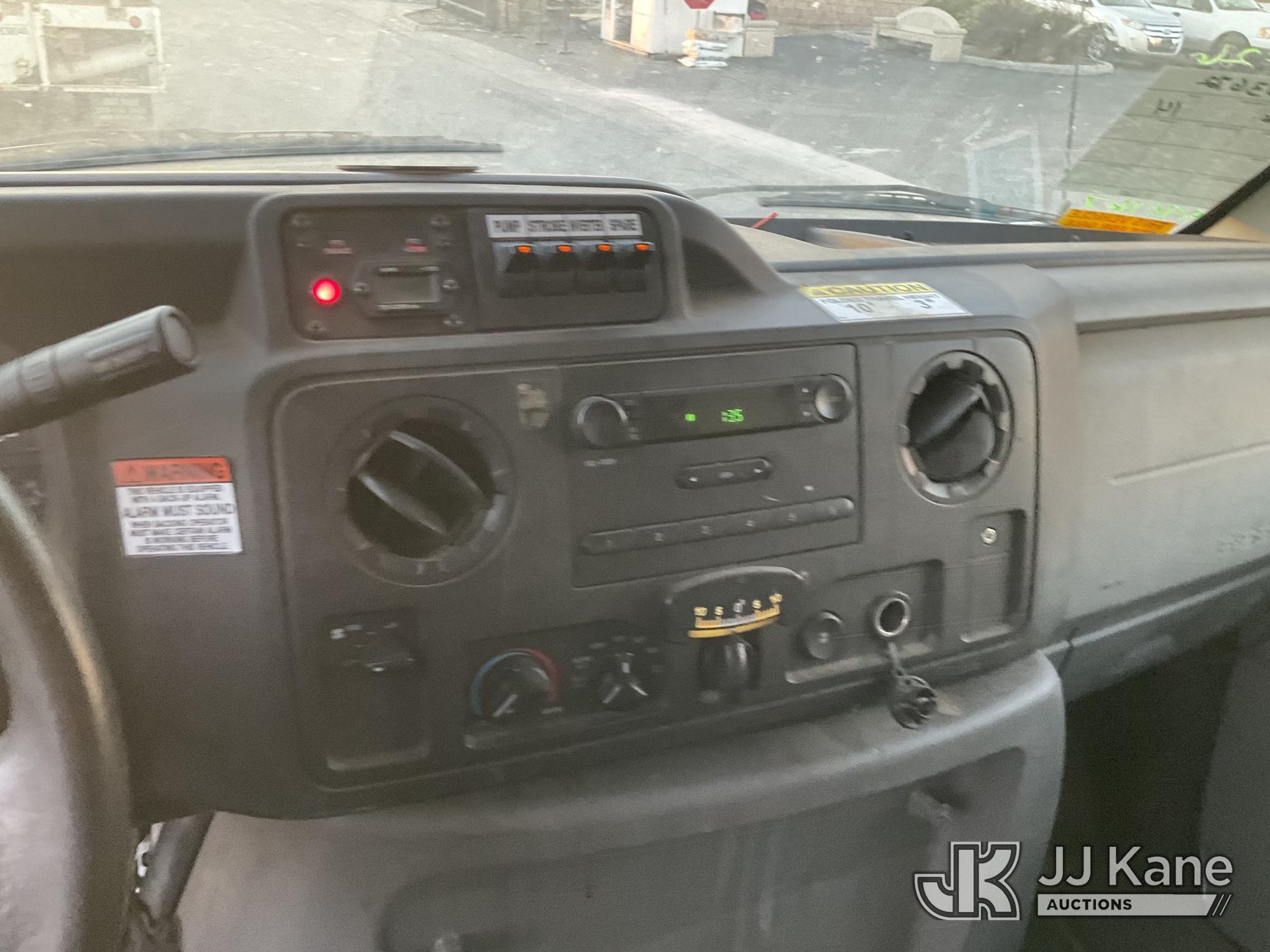 2014 Ford Econoline