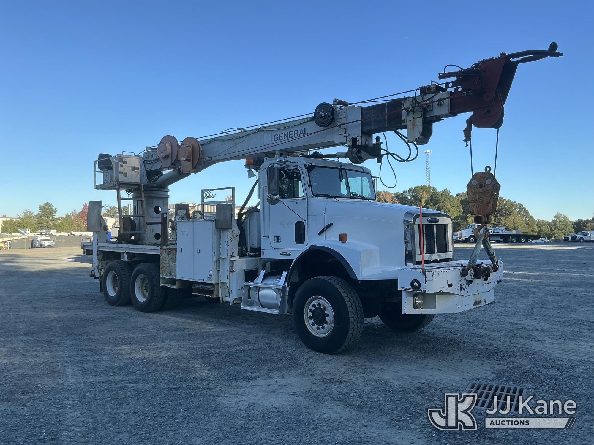 2004 Freightliner FLD112 6X6