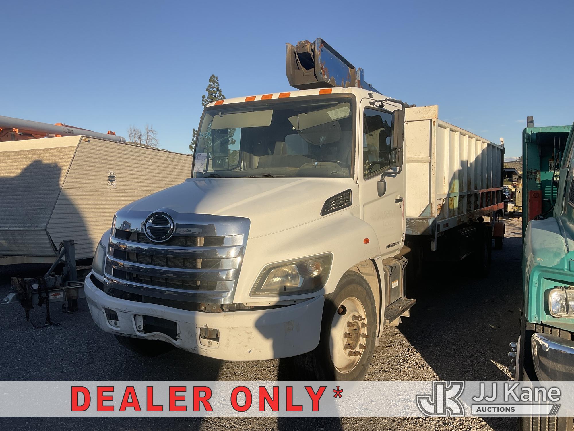 Photo of a 2017 Hino Conventional Cab