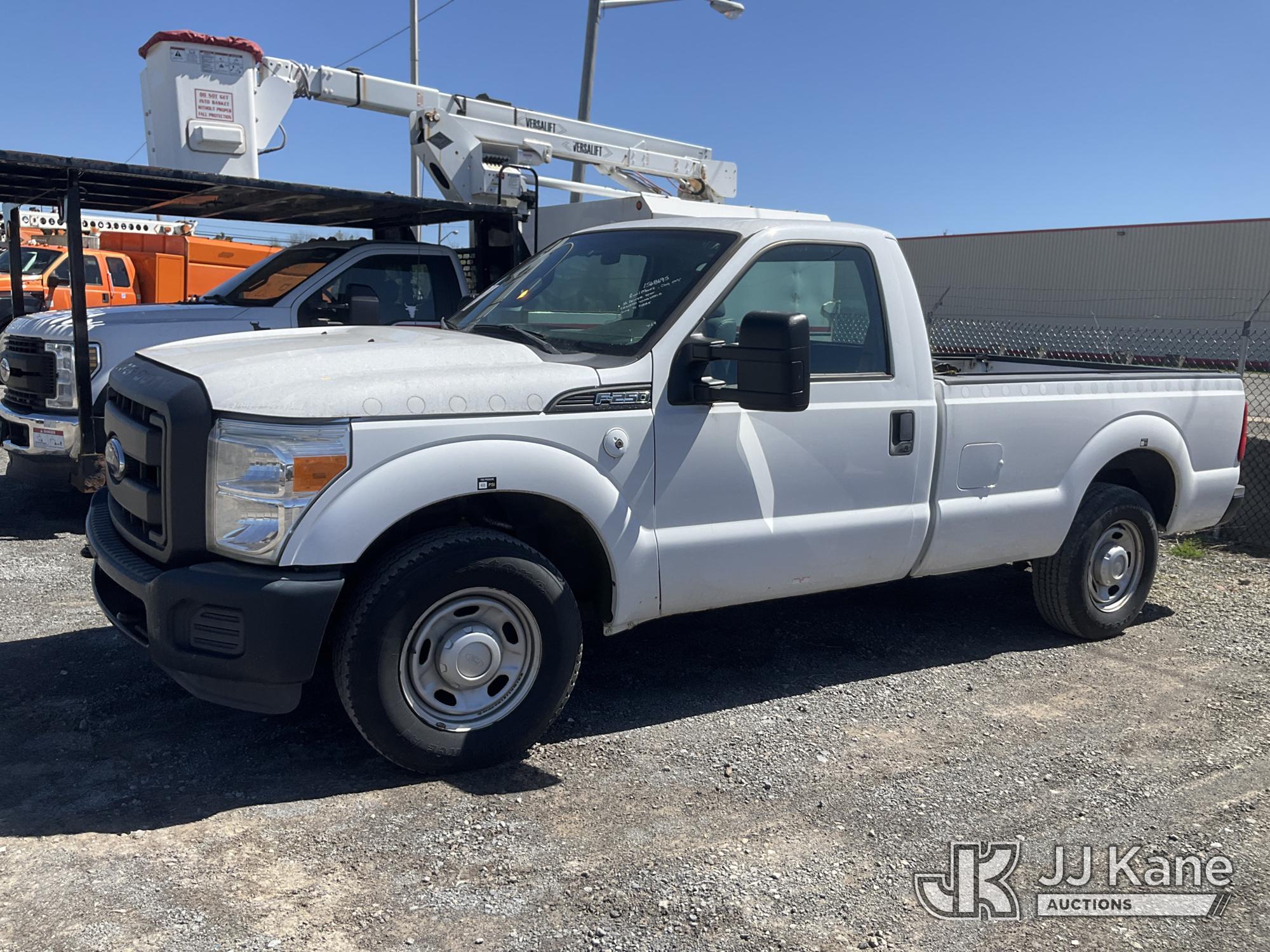 Photo of a 2013 Ford F250 2WD