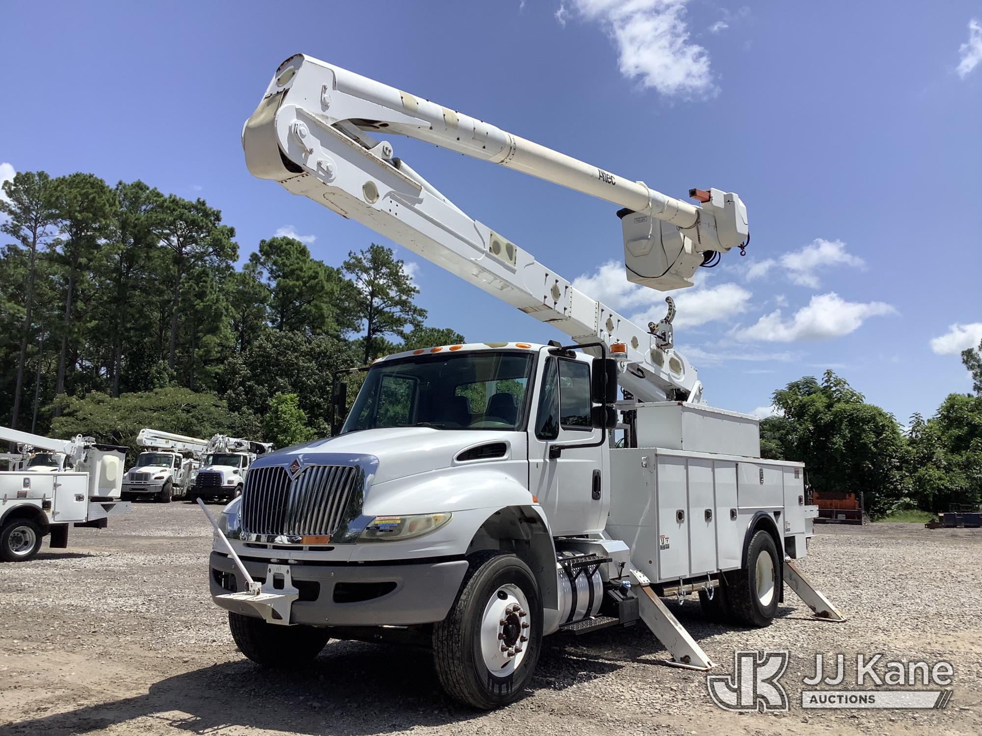 Photo of a 2016 International DuraStar 4300