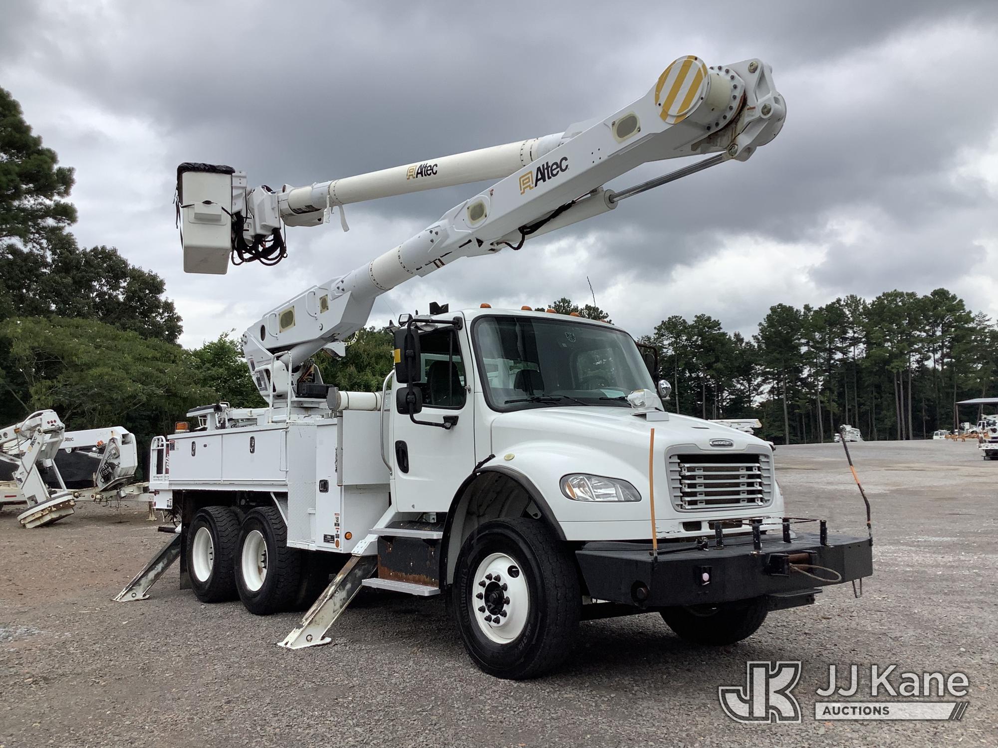 2015 Freightliner M2 106